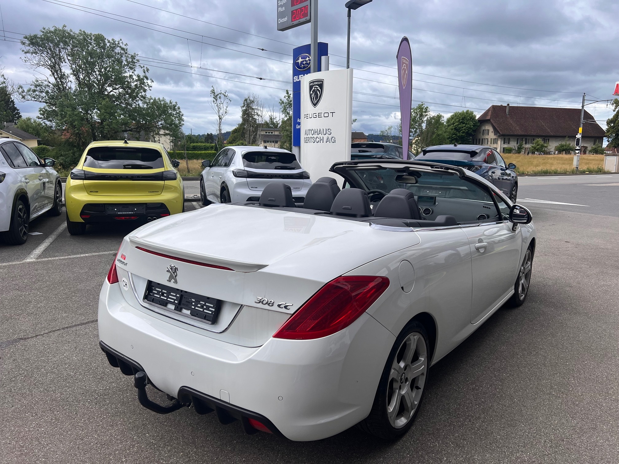 PEUGEOT 308 CC 1.6i Turbo — zdjęcie 7
