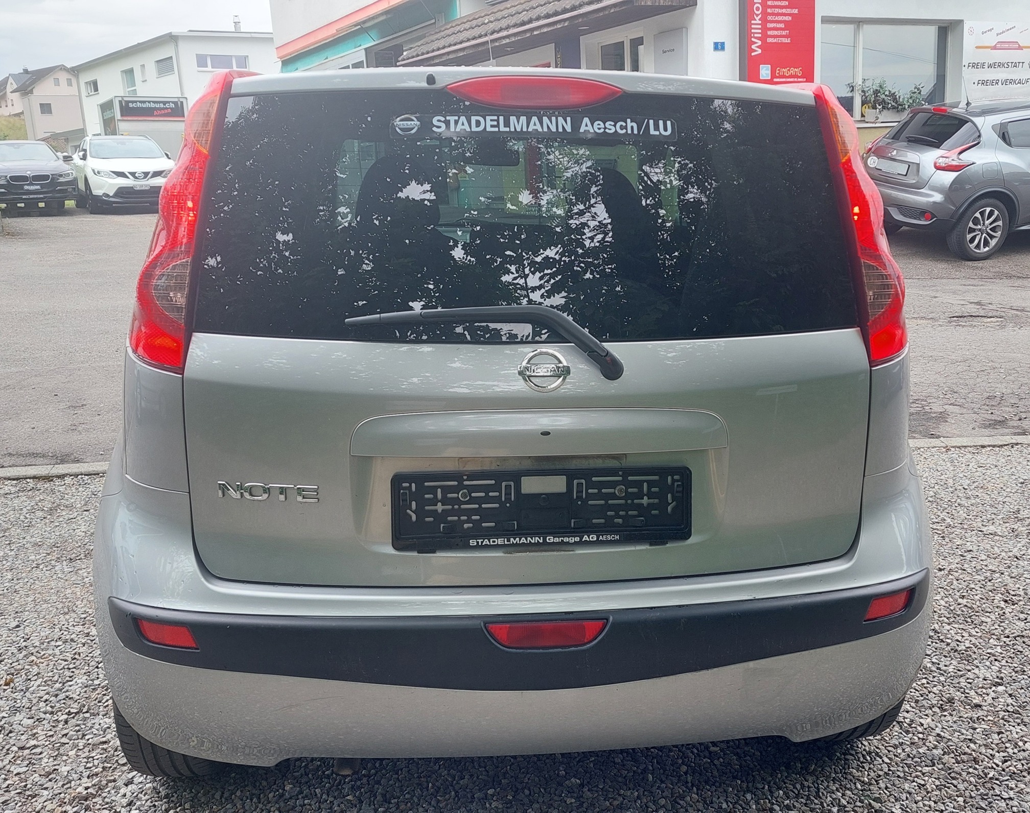 NISSAN Note 1.6 tekna Automat — zdjęcie 4