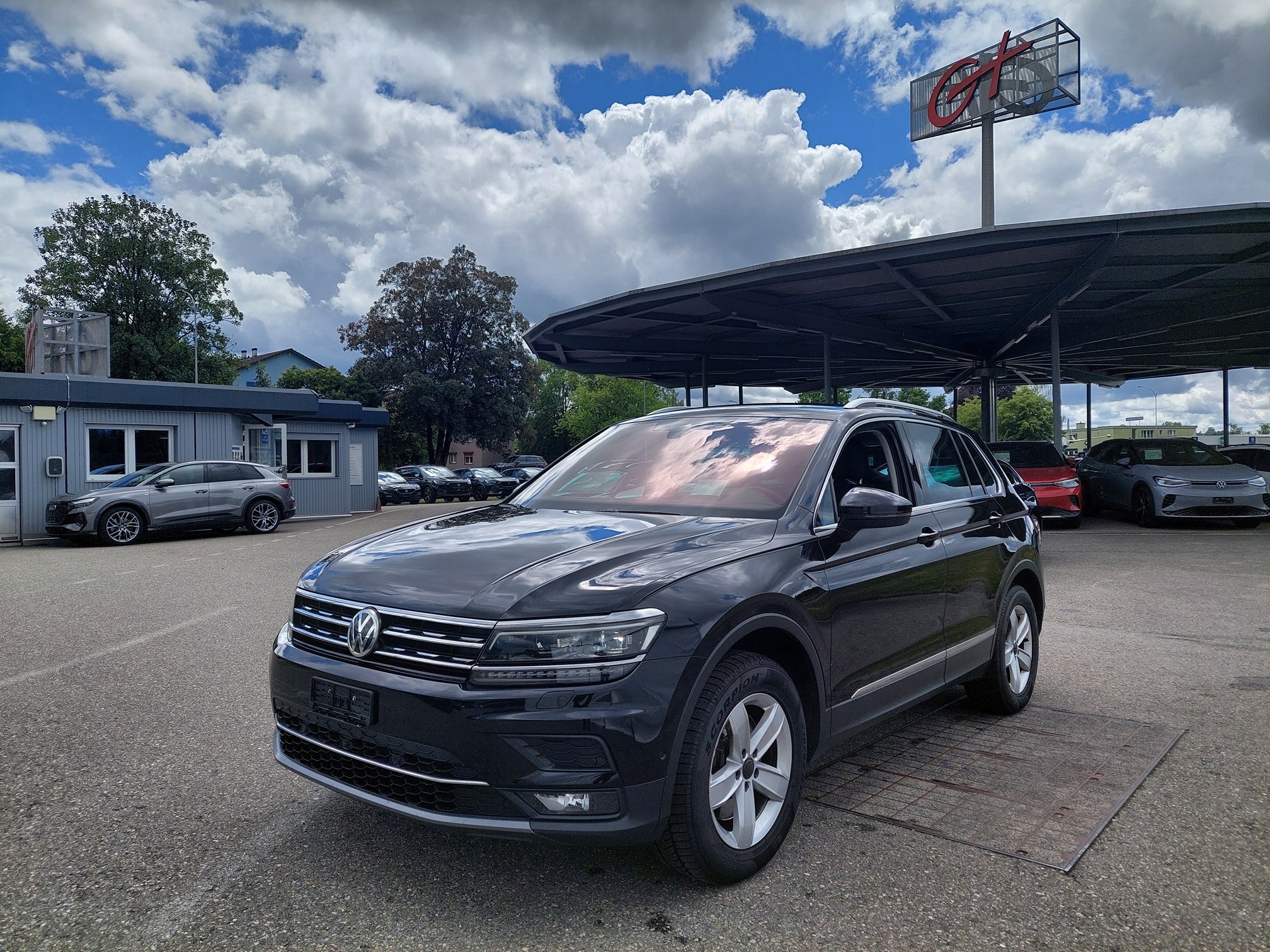 VW Tiguan 2.0 TDI 4M — zdjęcie 1