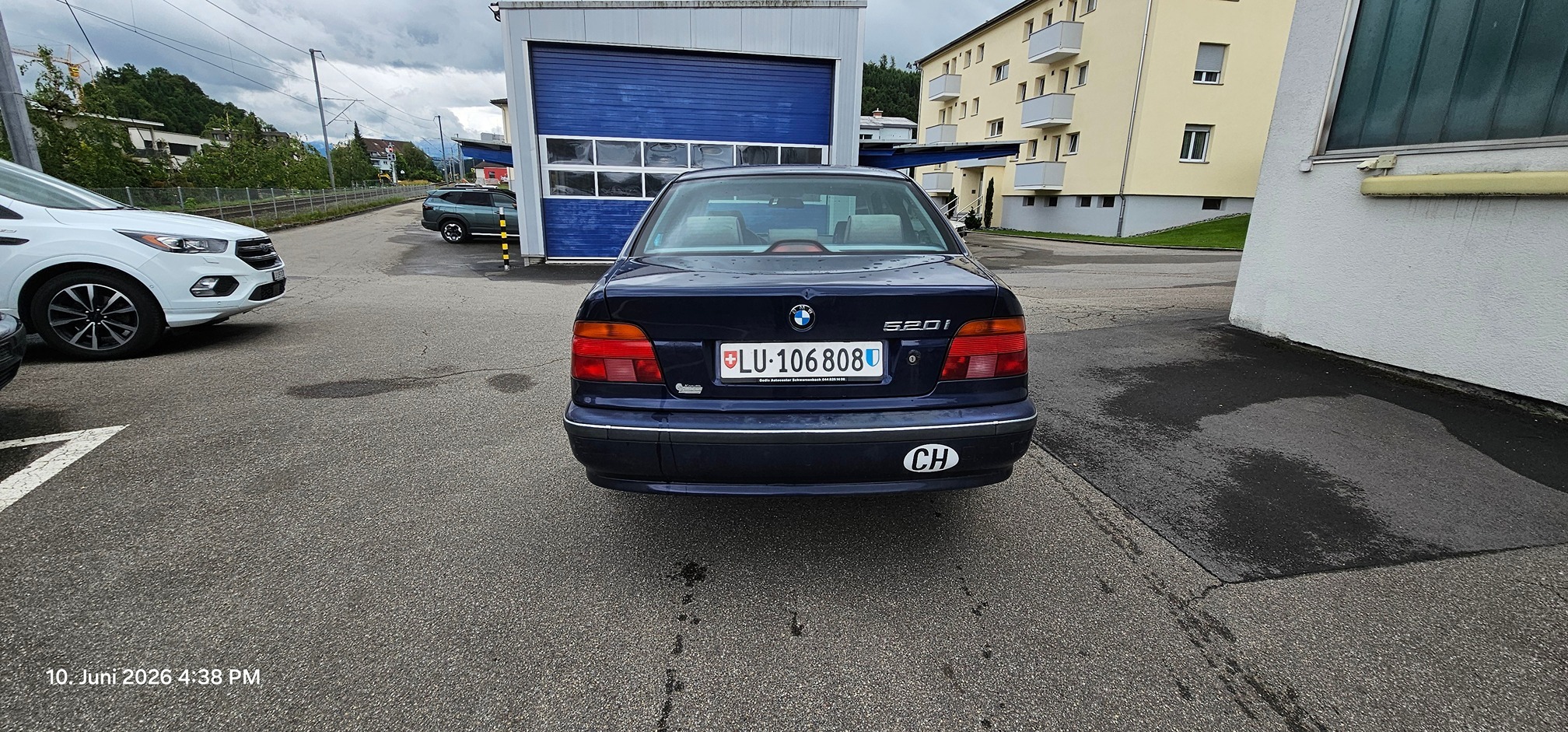 BMW 520i — zdjęcie 9
