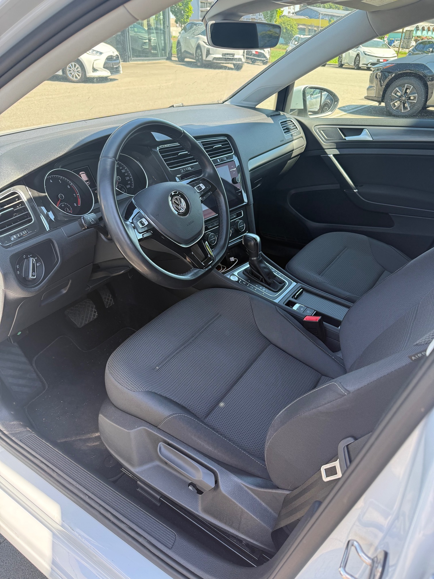 VW Golf 7 1.5 TSI — zdjęcie 7