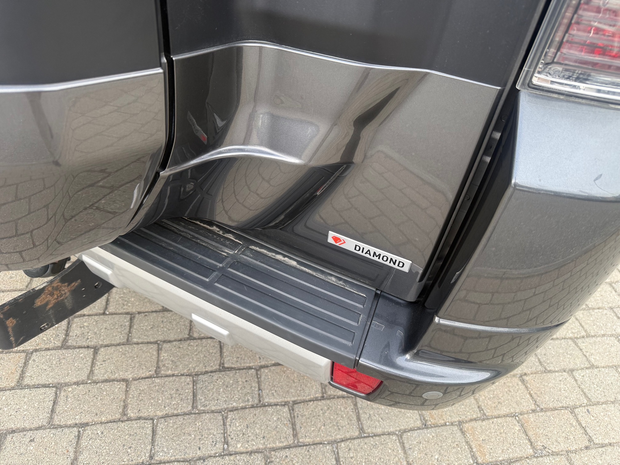 MITSUBISHI Pajero — zdjęcie 13