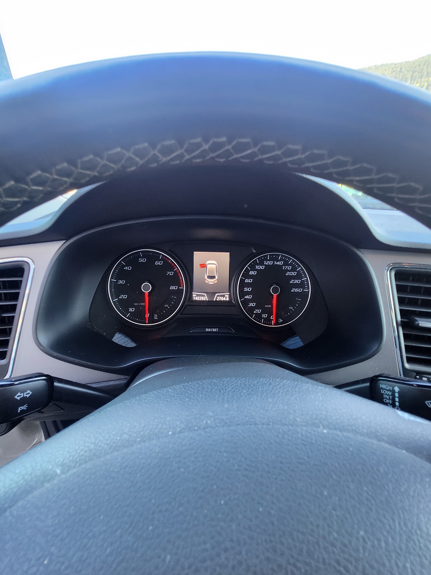 SEAT Leon 1.4 TGI ST — zdjęcie 8