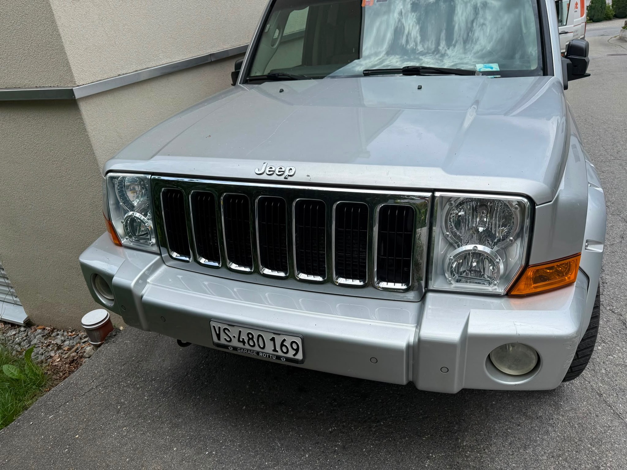 JEEP Commander 3.0CRD — zdjęcie 7