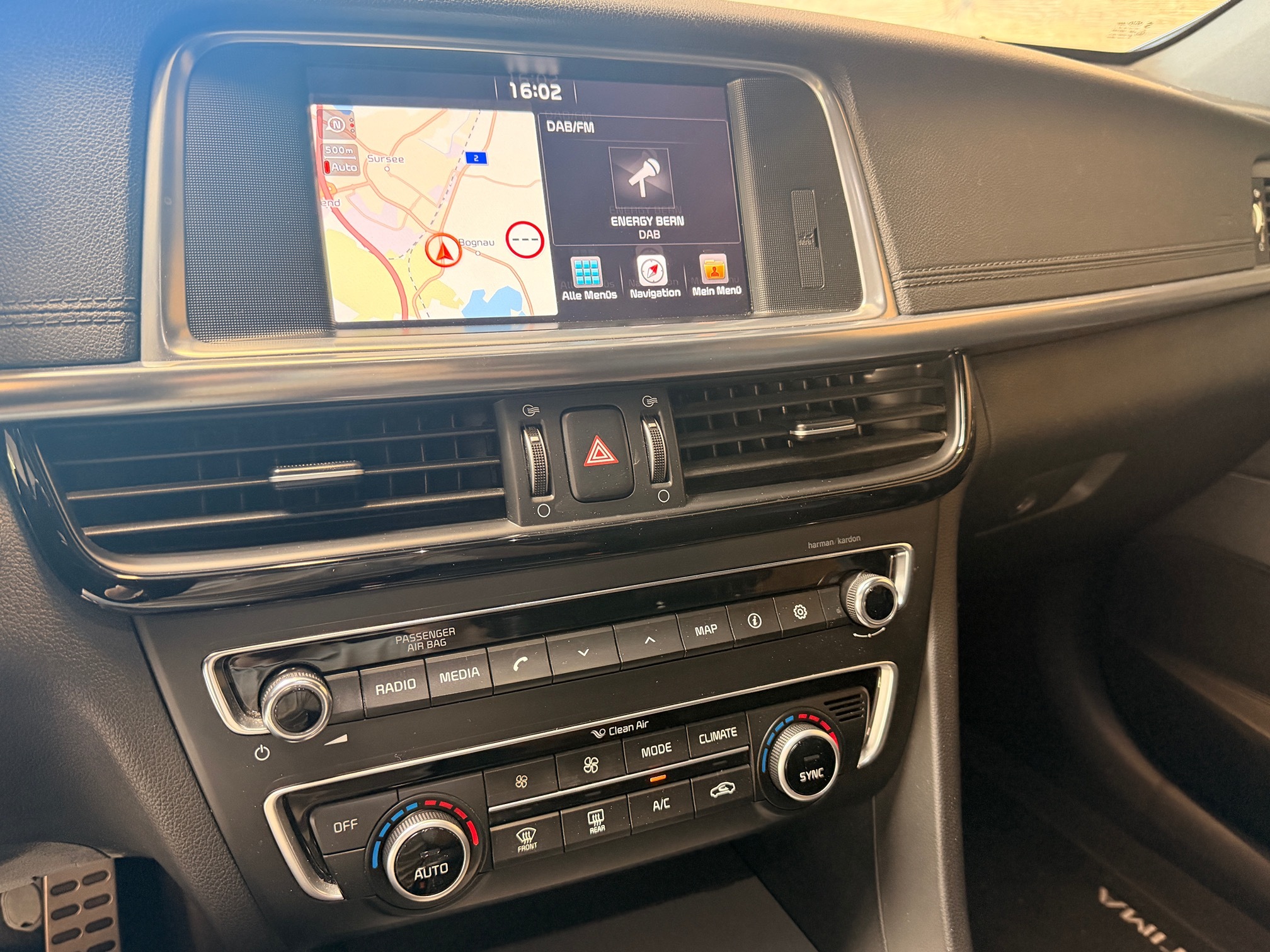 KIA Optima sw 2.0 GT — zdjęcie 12