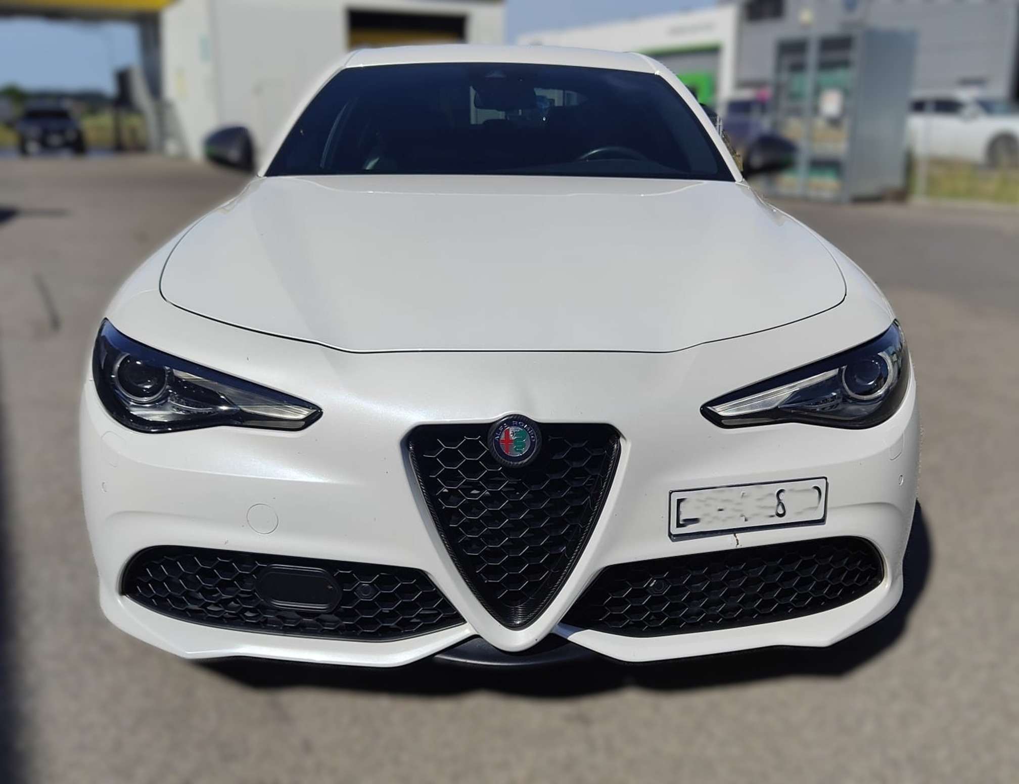 ALFA ROMEO Giulia 2.0 Q4 — zdjęcie 2