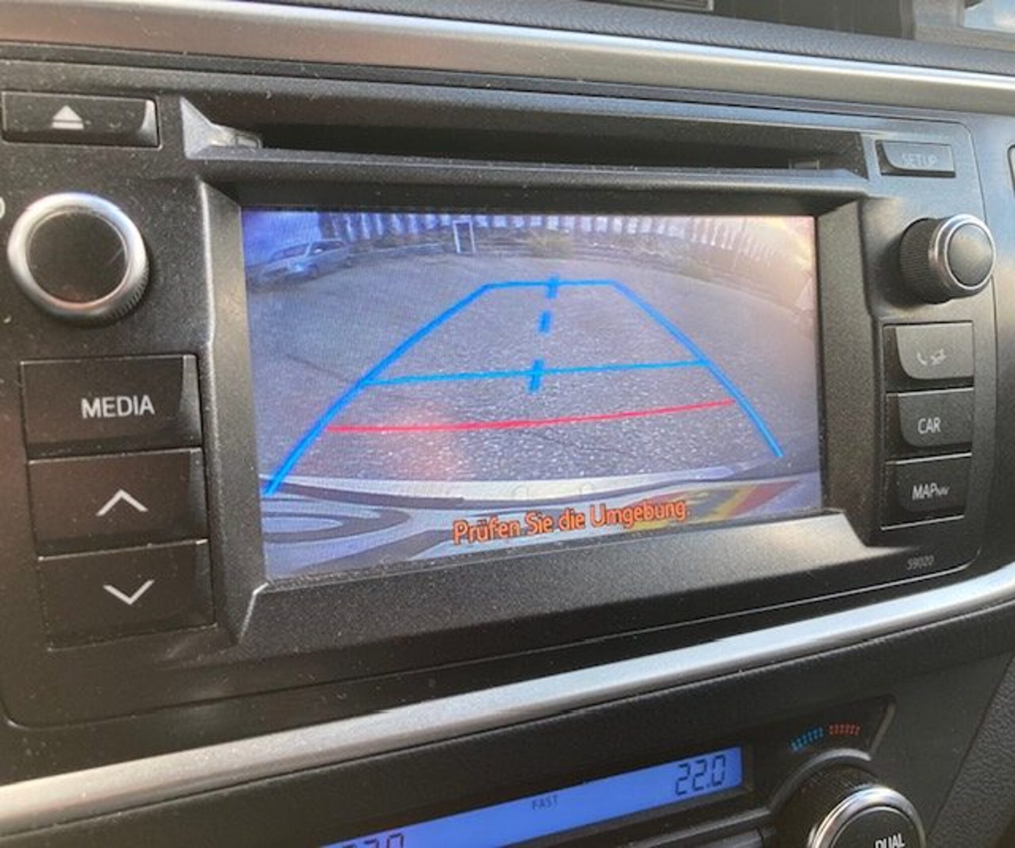 TOYOTA Auris 2.0 DPF — zdjęcie 12