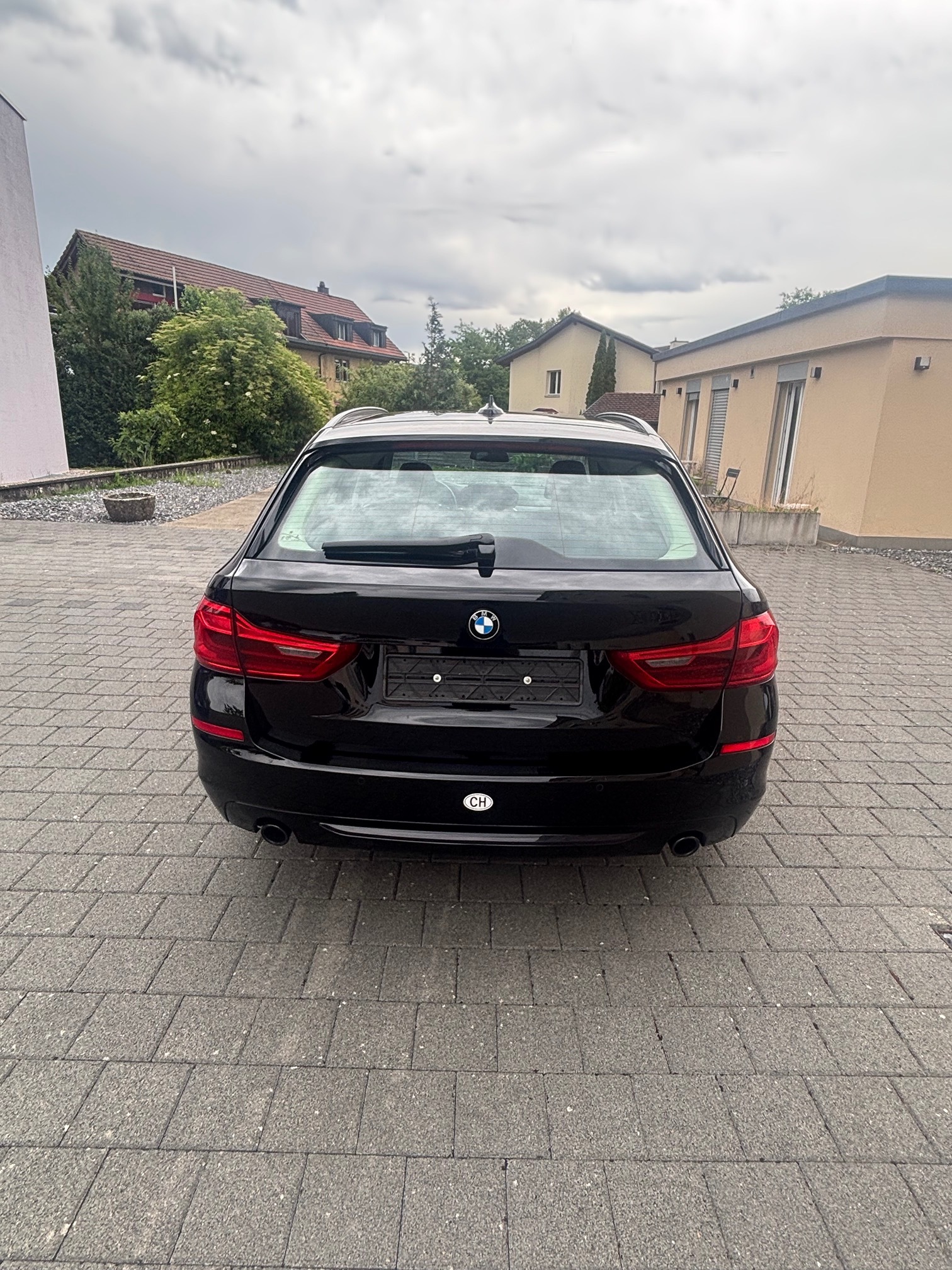 BMW 525d — zdjęcie 9