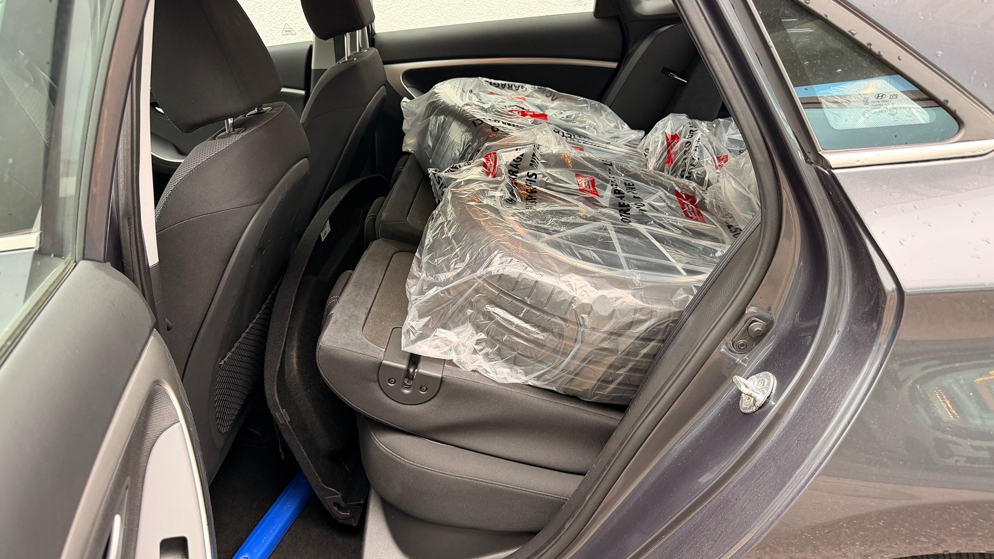 HYUNDAI i30 1.6 GDI — zdjęcie 10