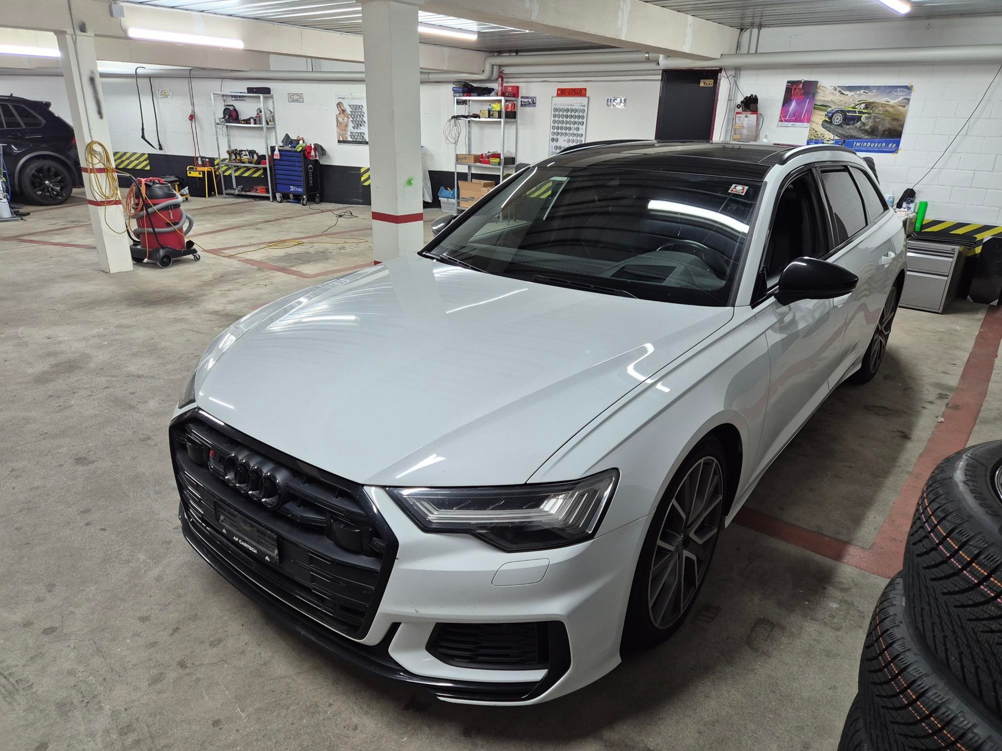 AUDI S6 Avant 3.0  — zdjęcie 1