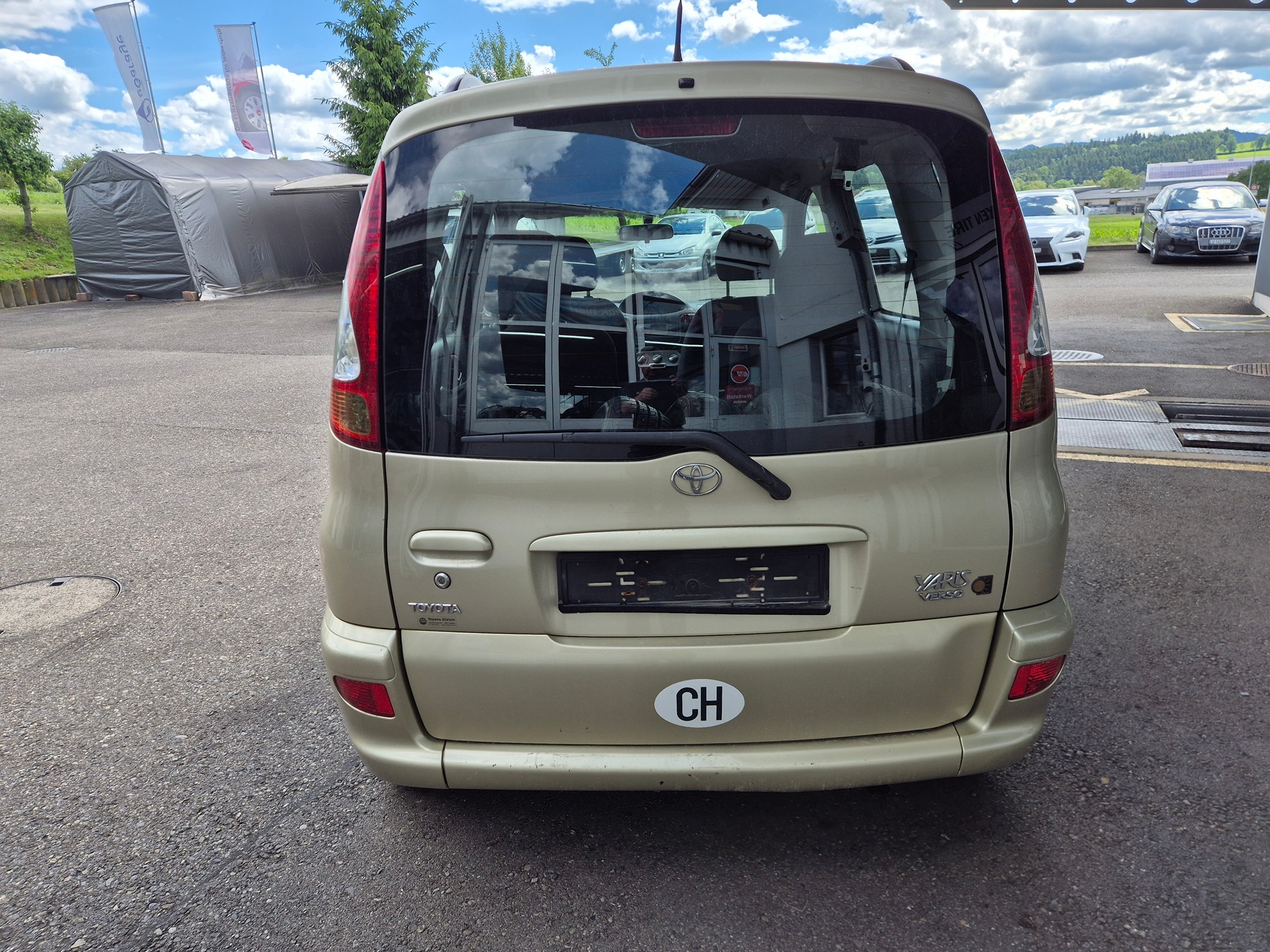 TOYOTA Yaris Verso 1.5 — zdjęcie 5