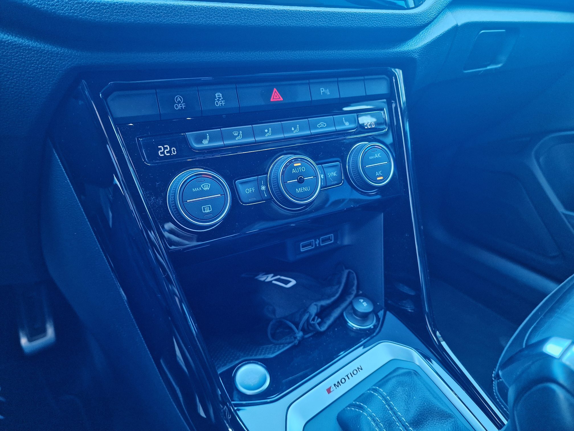 VW T-Roc R 2.0TSI 4M — zdjęcie 14