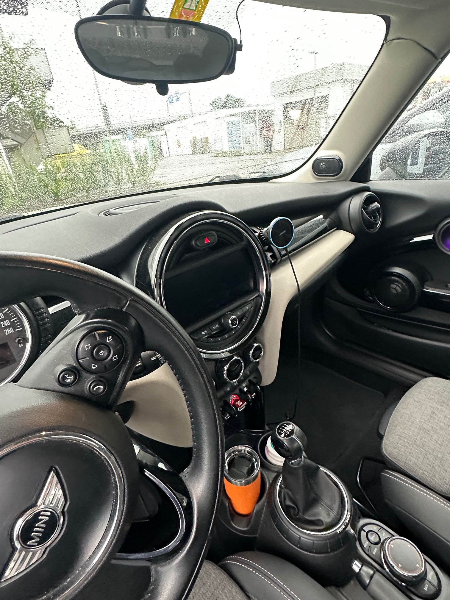 MINI Cooper — zdjęcie 15