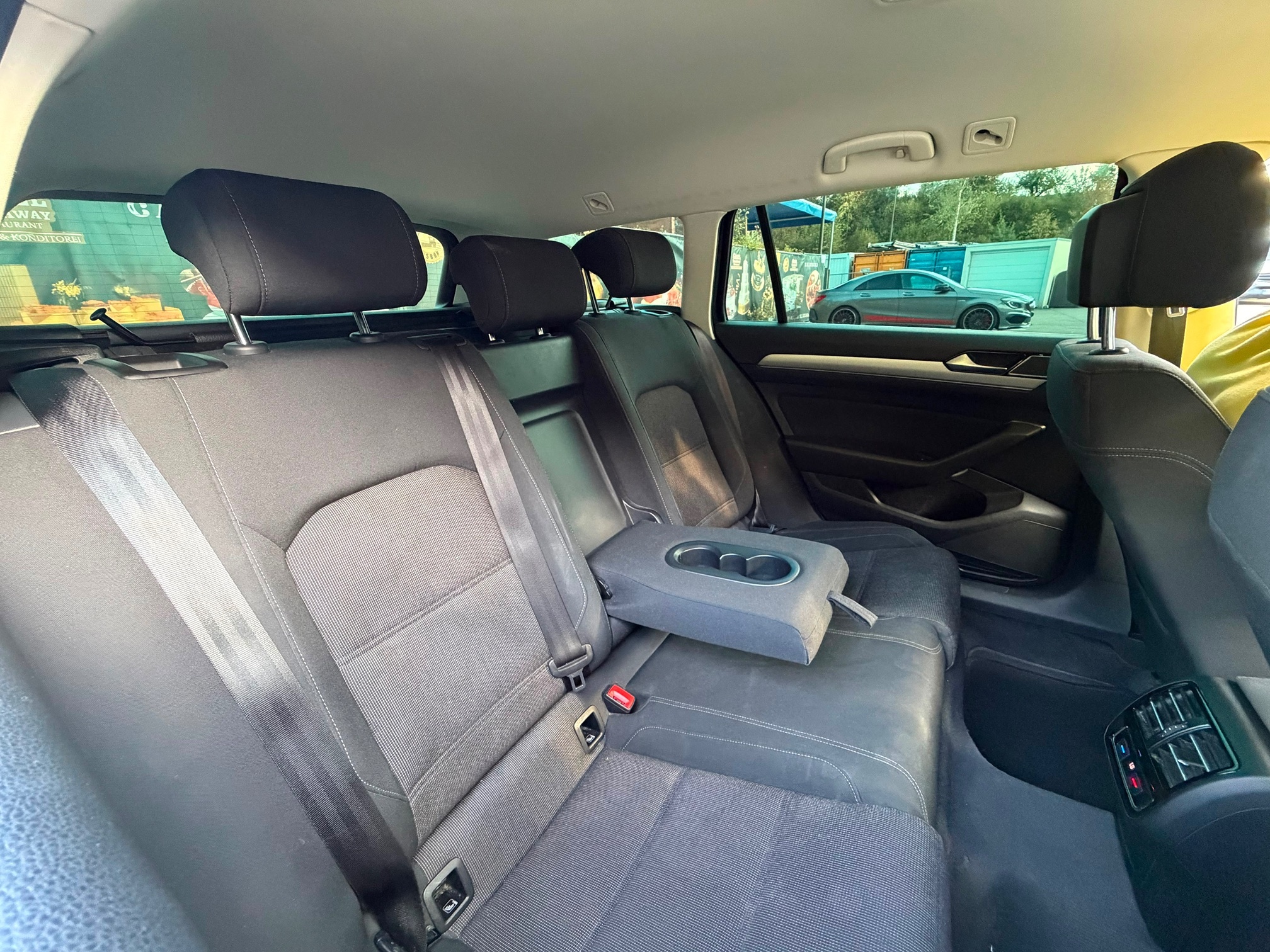 VW Passat V 2.0D BMT — zdjęcie 14