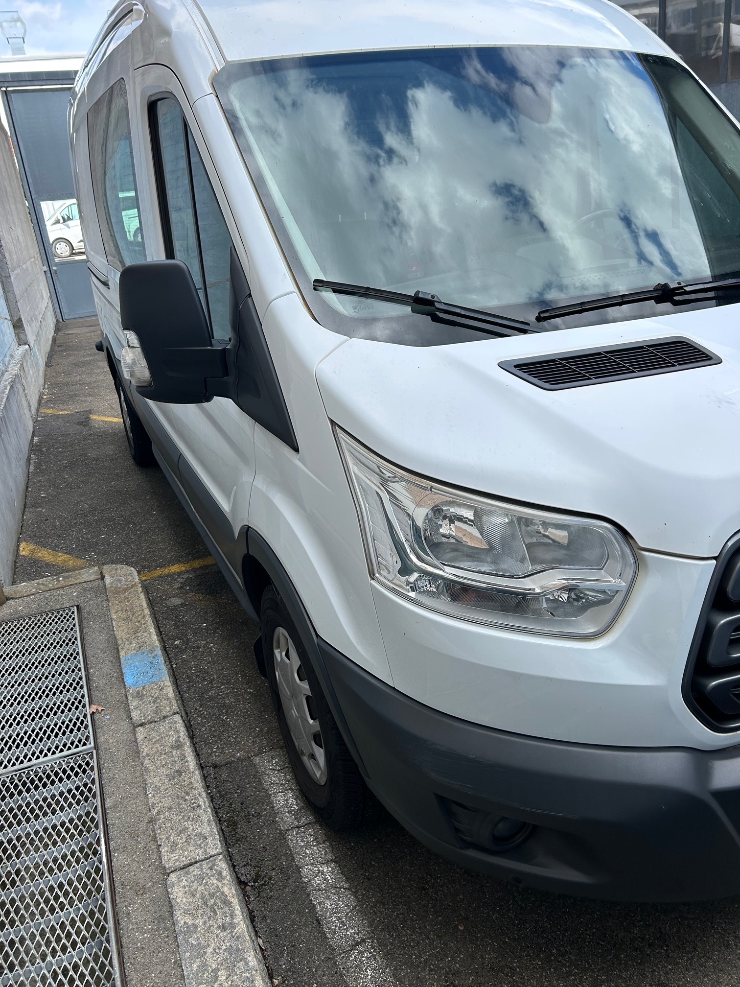 FORD Transit 350 L3 — zdjęcie 3