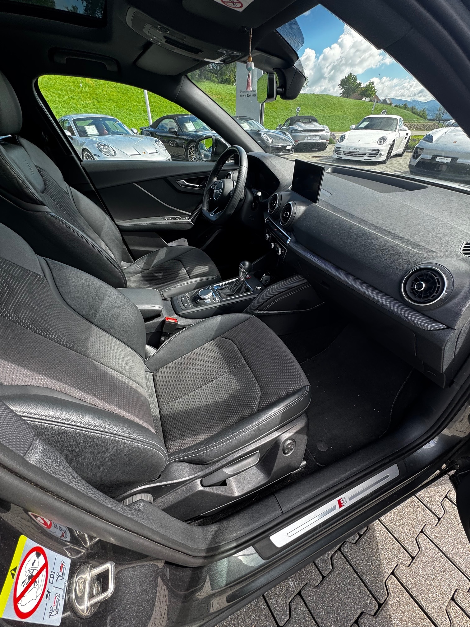 AUDI SQ2 qu — zdjęcie 8