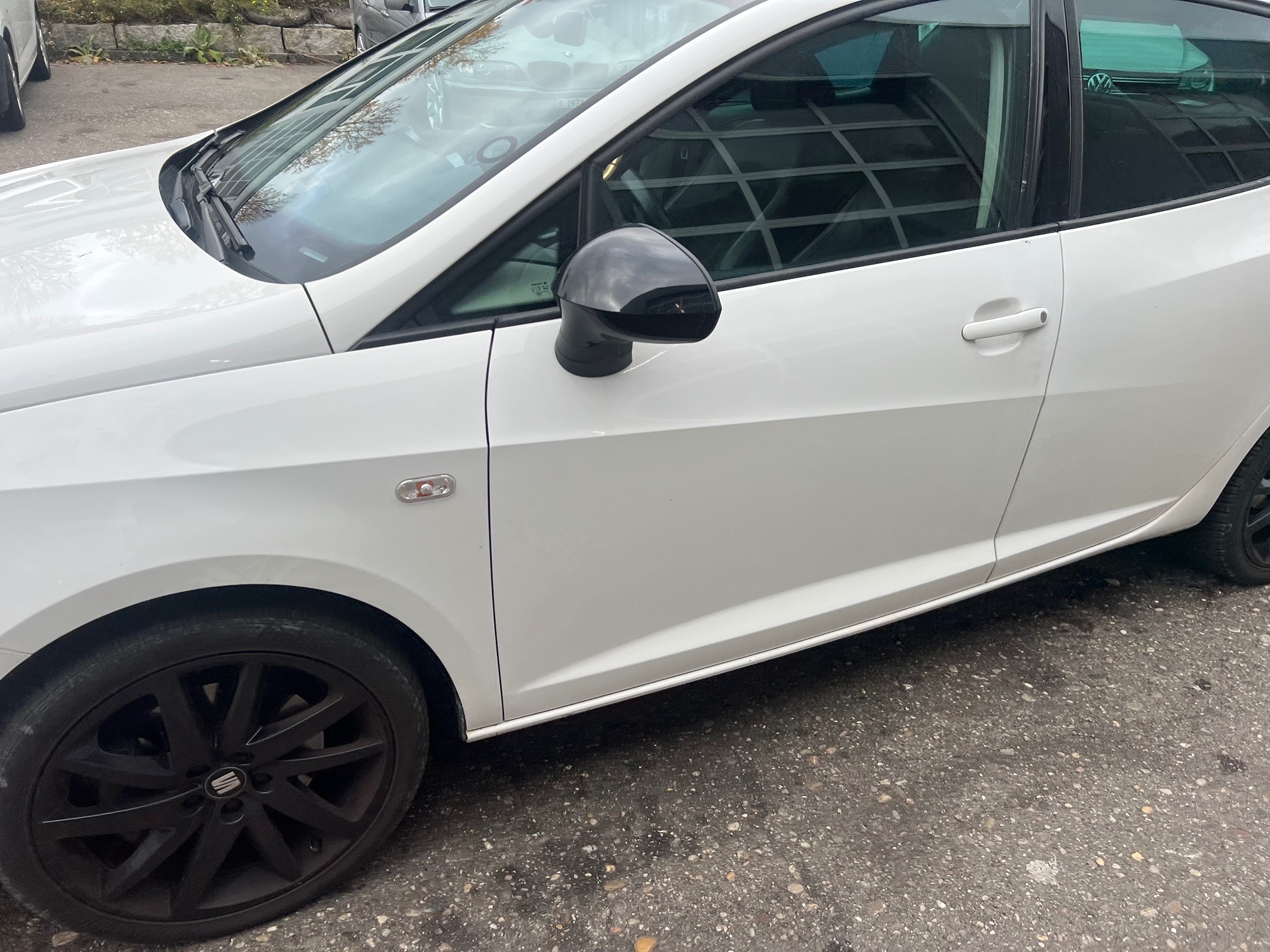 SEAT Ibiza 1.4 — zdjęcie 8