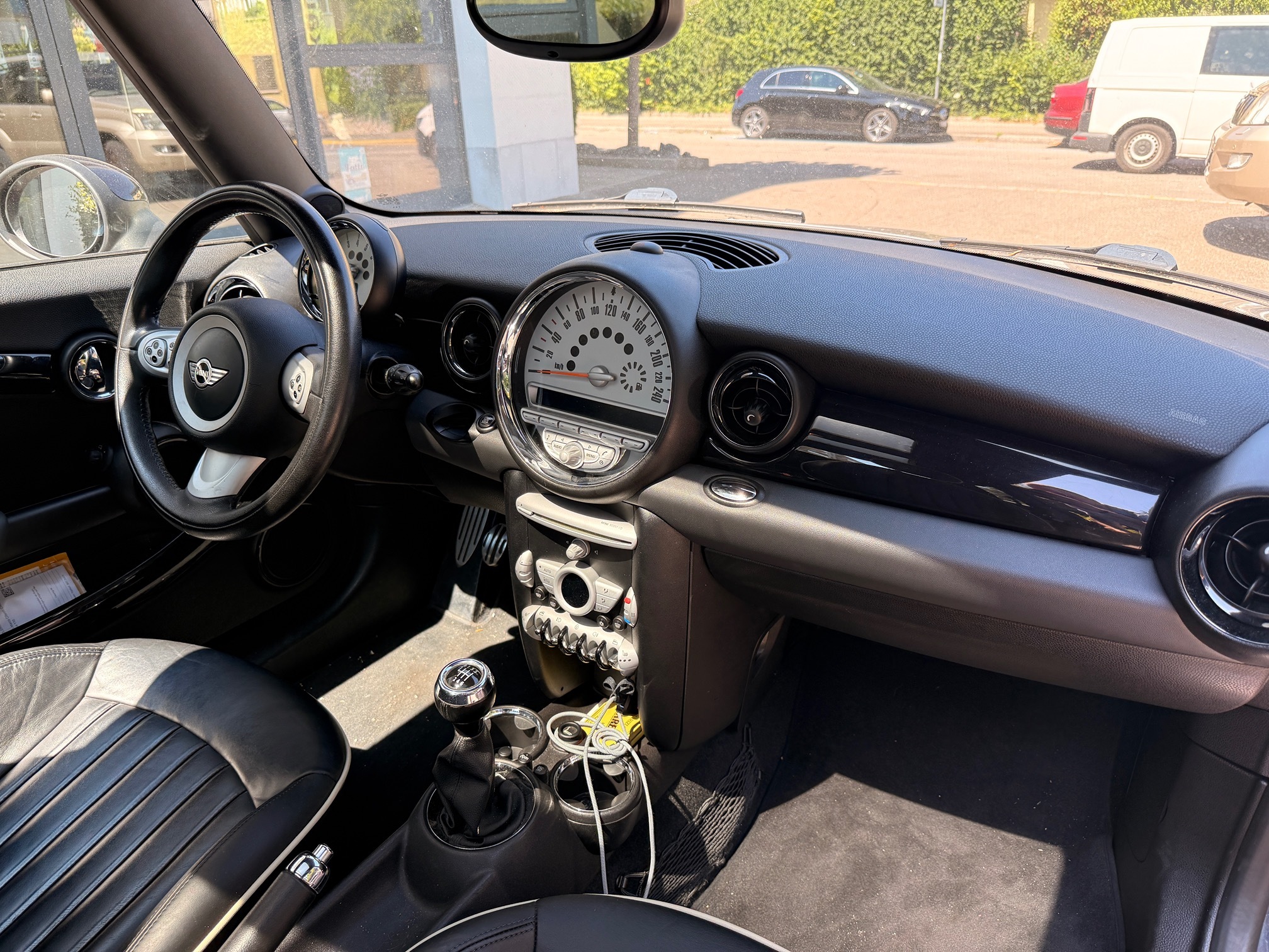 MINI Cooper S — zdjęcie 8