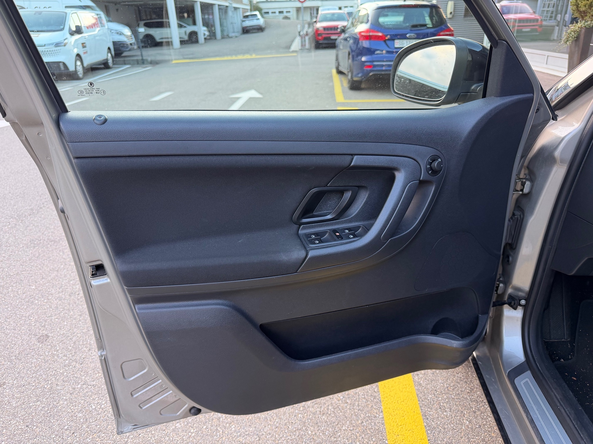 SKODA Fabia 1.2 MC Gtec — zdjęcie 13