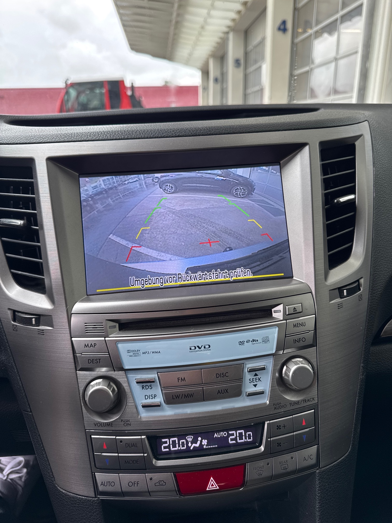 SUBARU Outback 3.6R AWD — zdjęcie 11