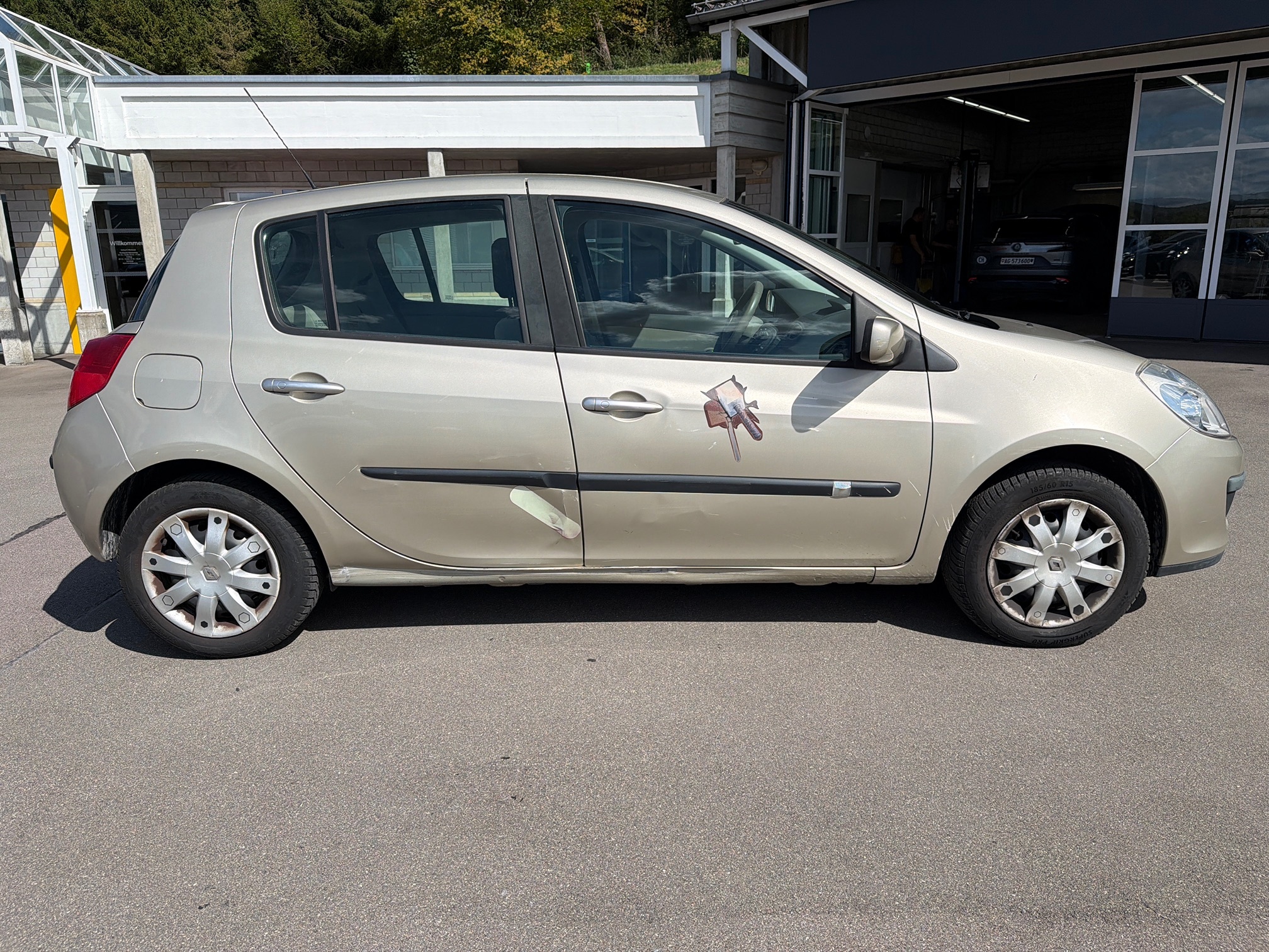 RENAULT Clio 1.6 16V — zdjęcie 6