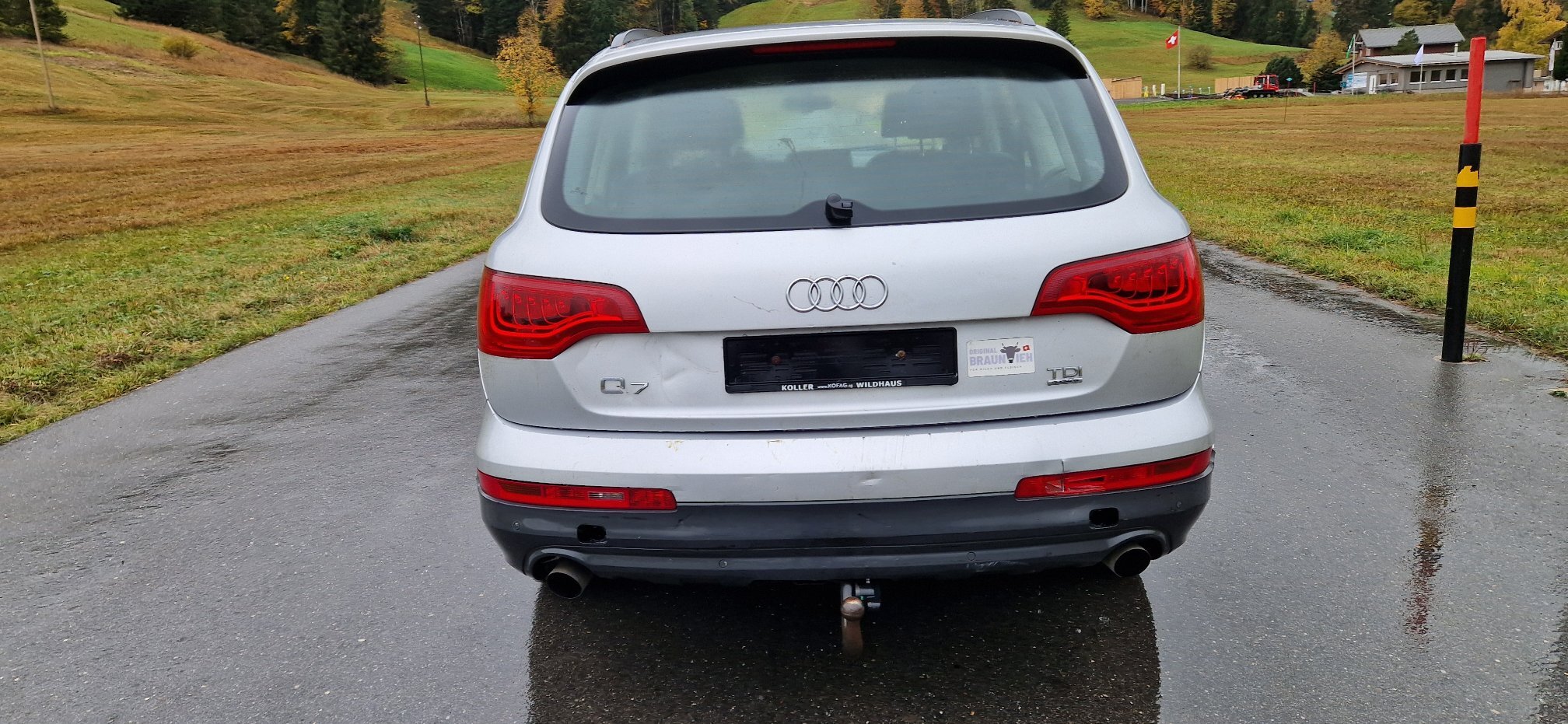 AUDI Q7 — zdjęcie 12