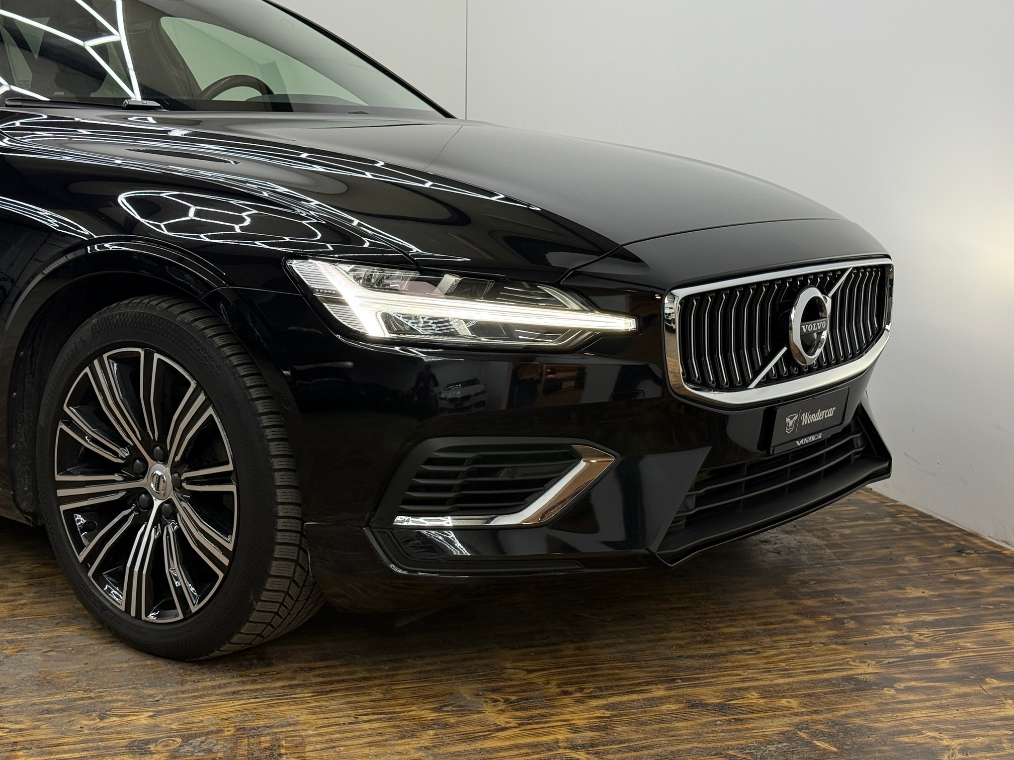 VOLVO V60 T6 TE — zdjęcie 2