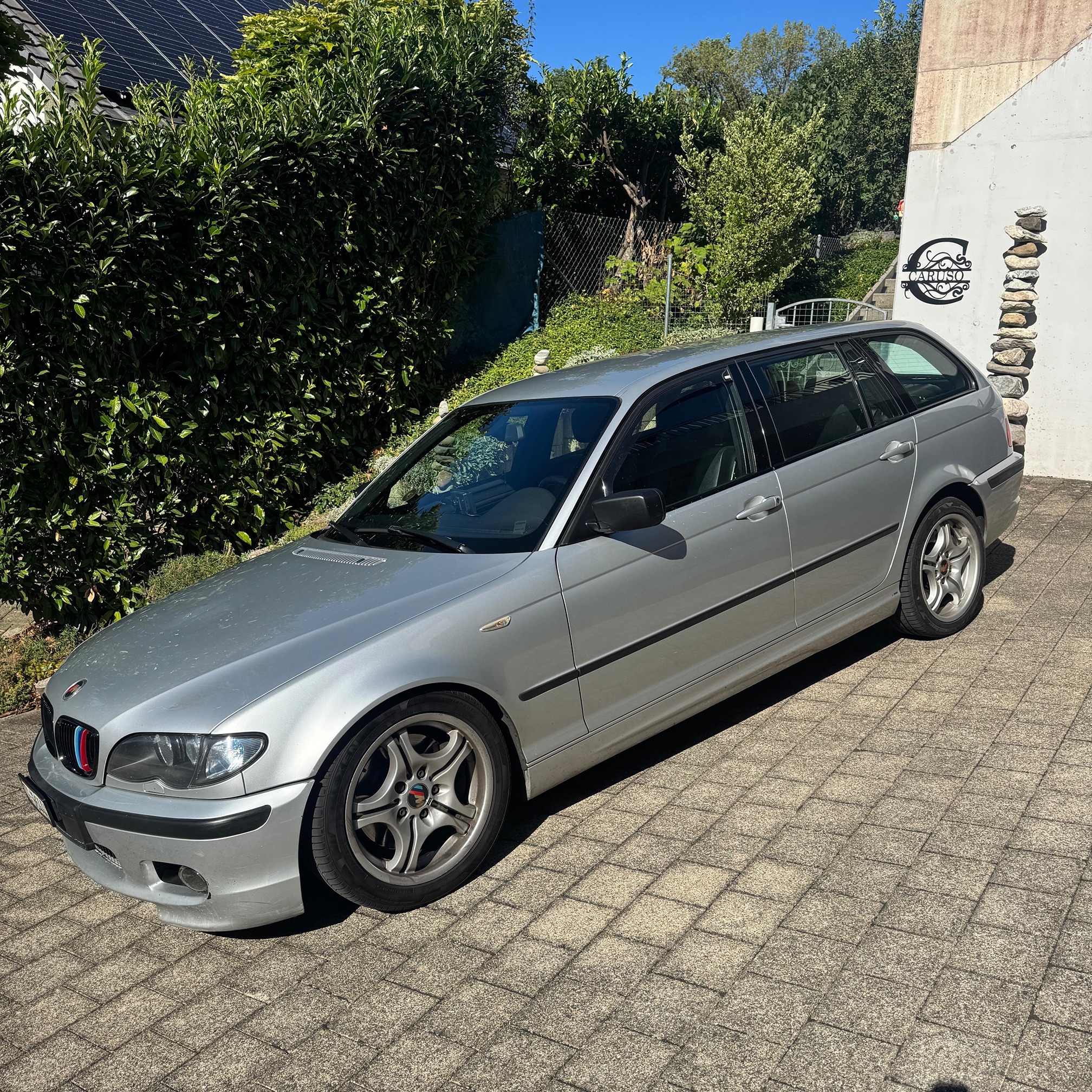 BMW 330d Touring — zdjęcie 3