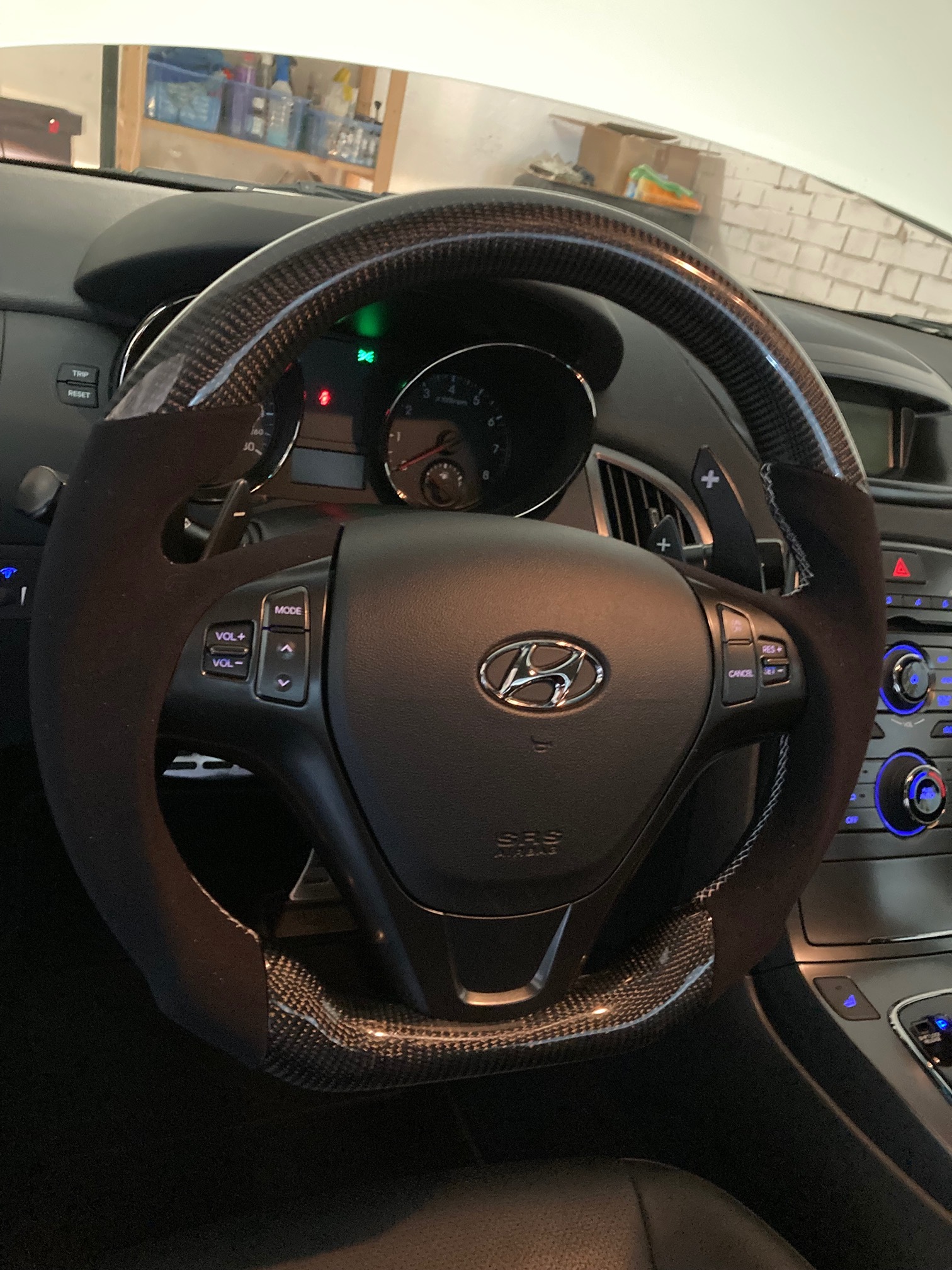 HYUNDAI GENESIS COUPE 3.8 — zdjęcie 5