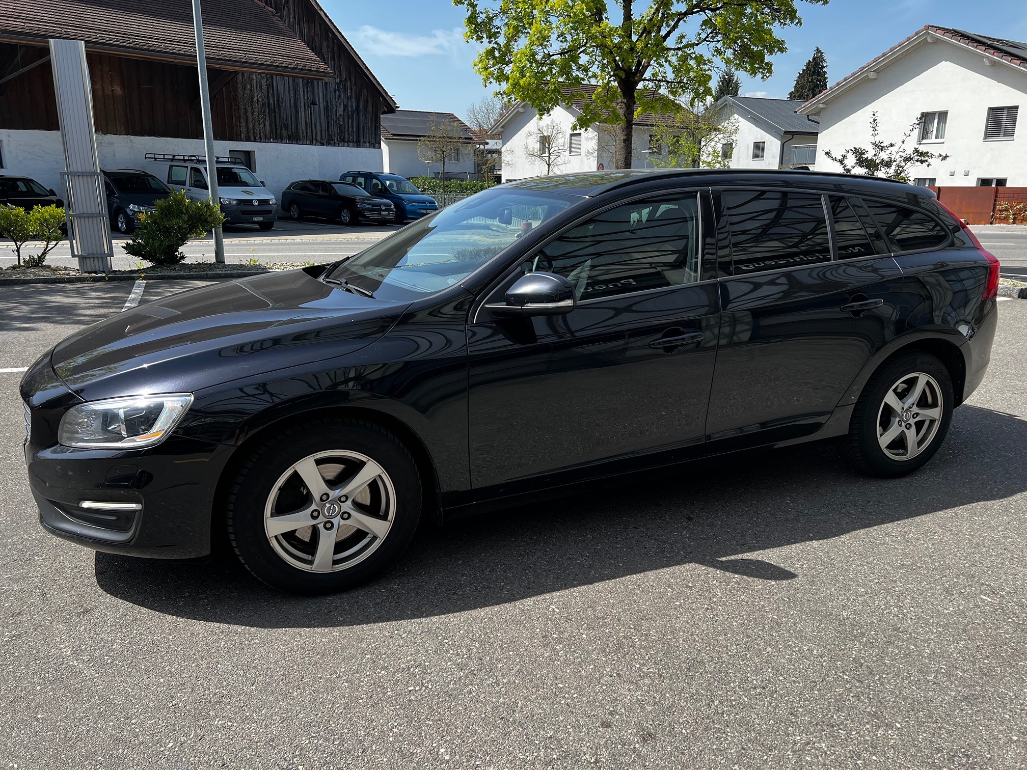 VOLVO V60 D3 — zdjęcie 2