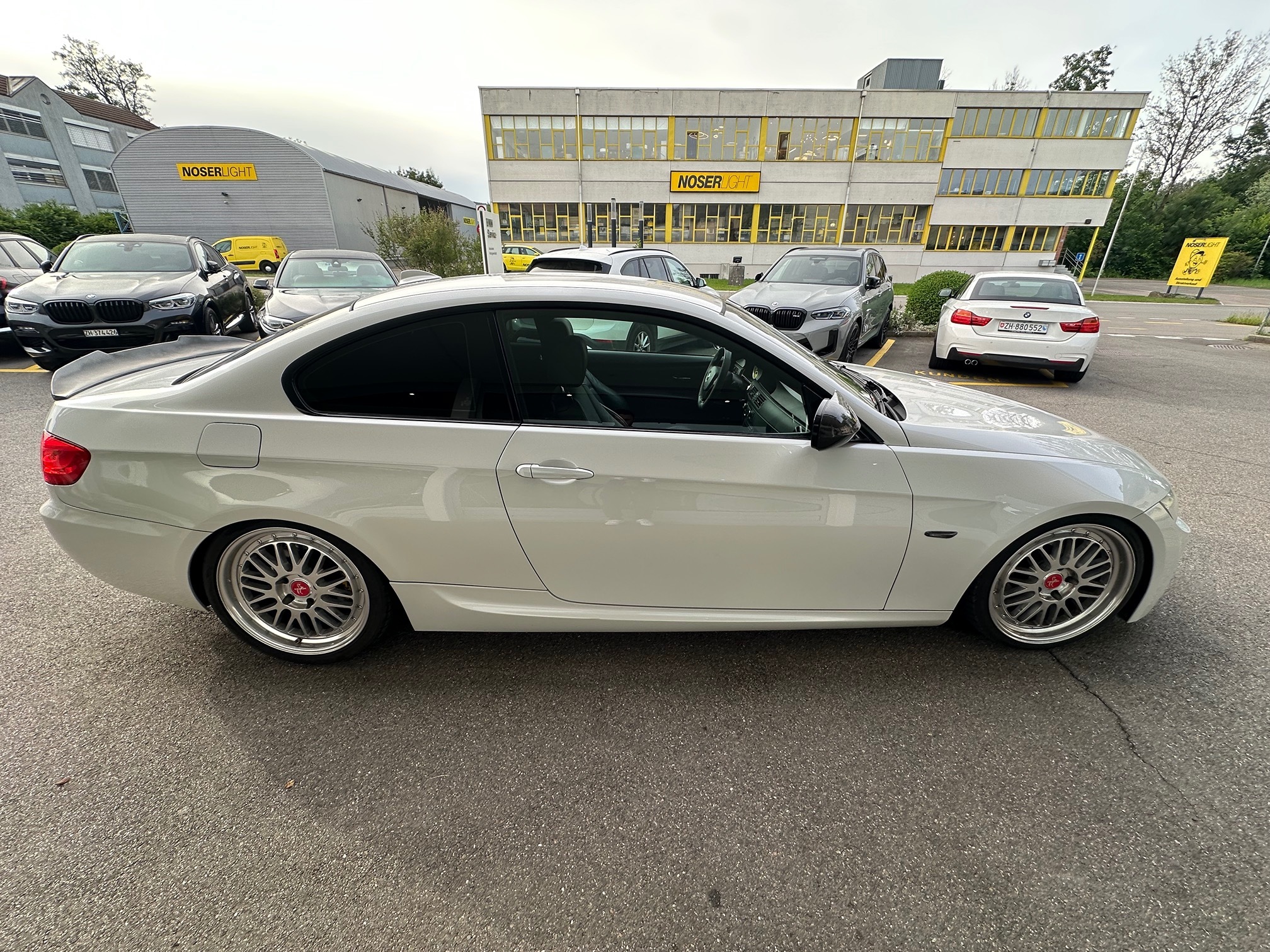 BMW 325 I coupé — zdjęcie 4