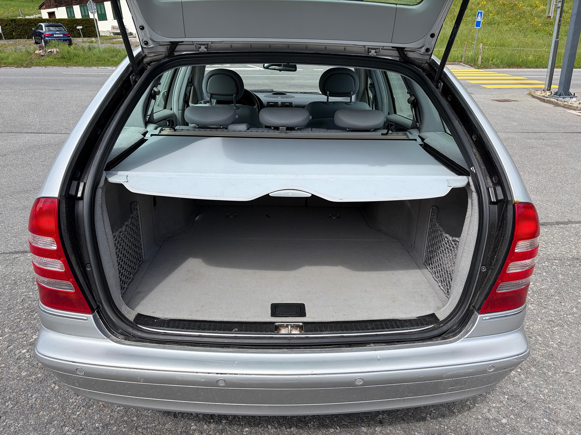 MERCEDES-BENZ C 320 4x4 T — zdjęcie 11