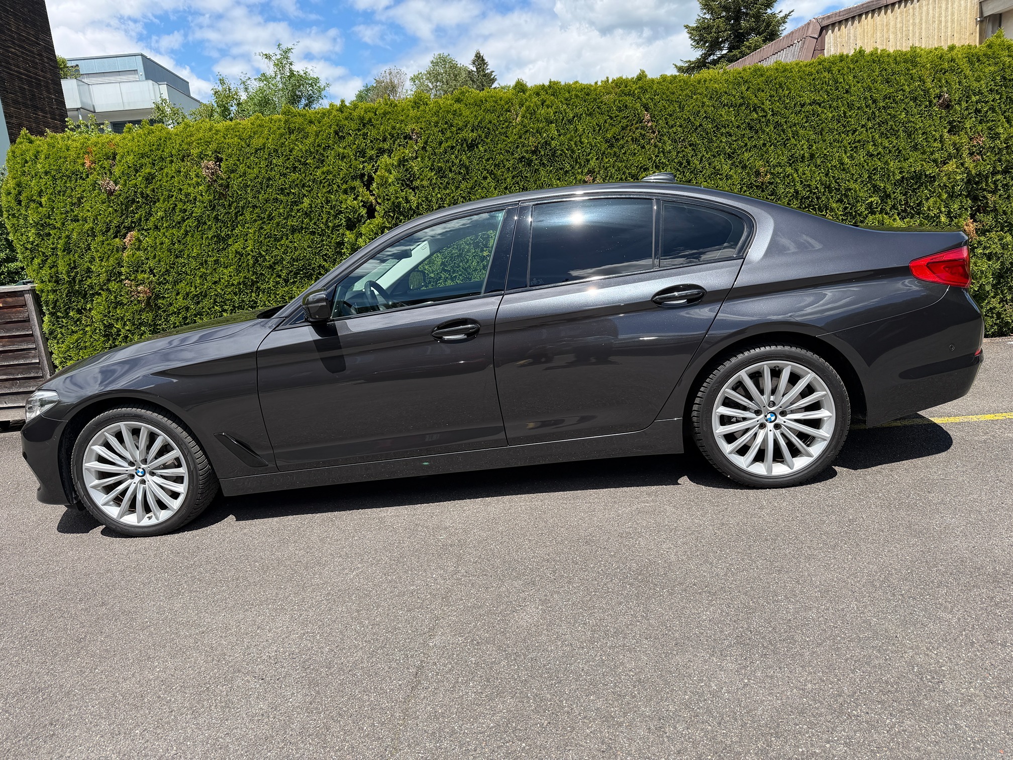 BMW 530d xDrive — zdjęcie 13