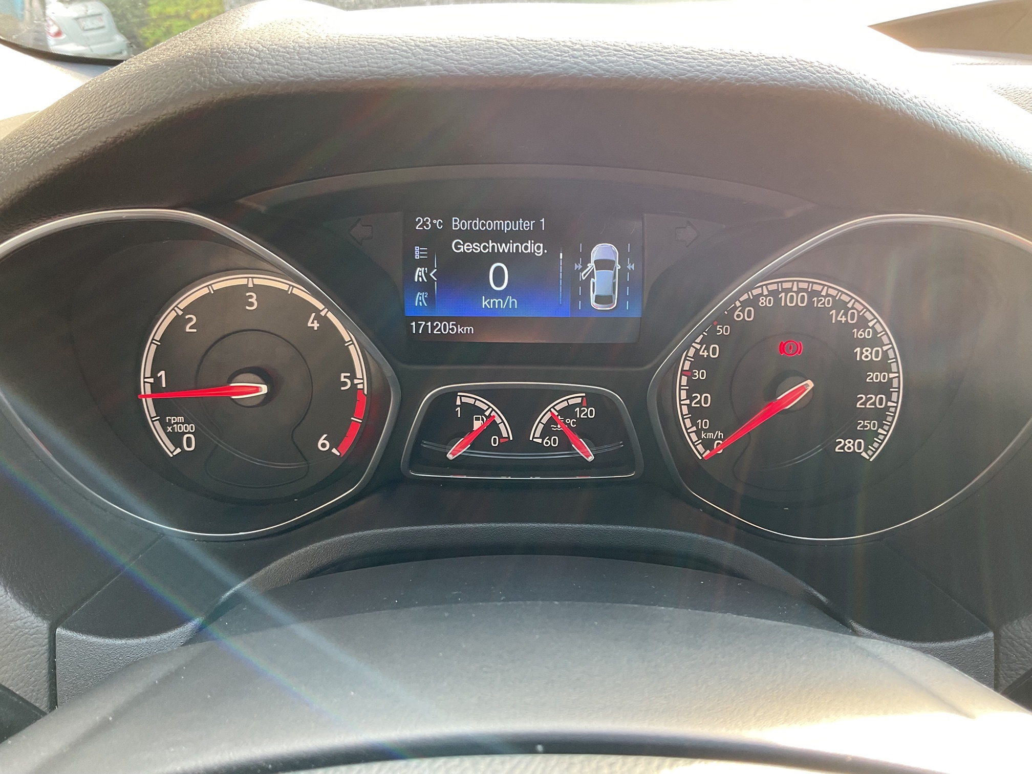 FORD Focus ST 2.0 TDCi — zdjęcie 15
