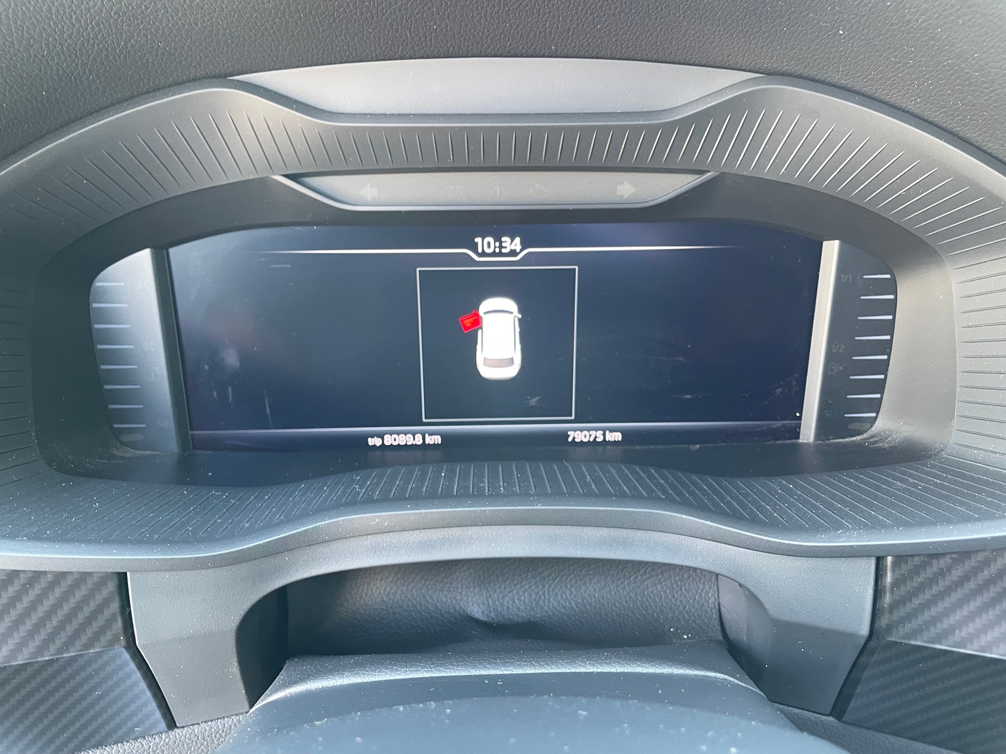 SKODA Kodiaq 2.0TSI 4x4 — zdjęcie 4