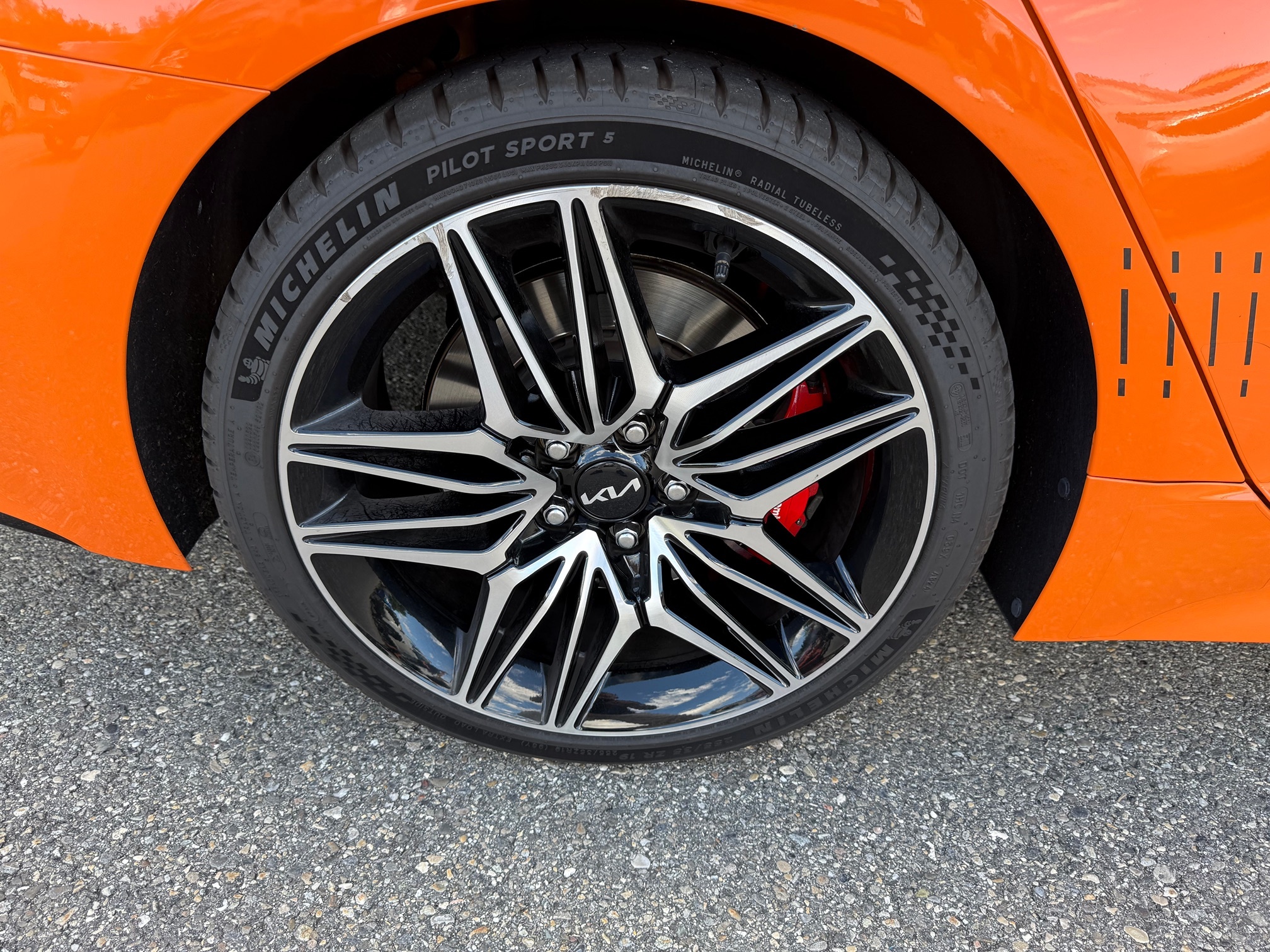 KIA Stinger 3.3 AT — zdjęcie 10