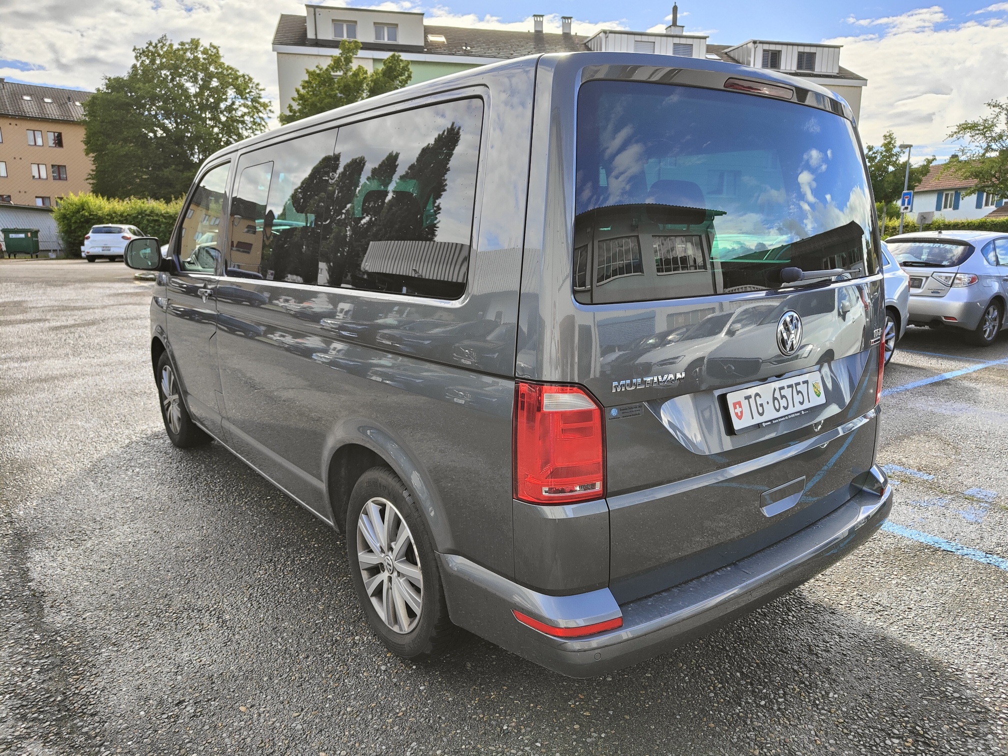 VW T6 Multivan TDI4M — zdjęcie 4