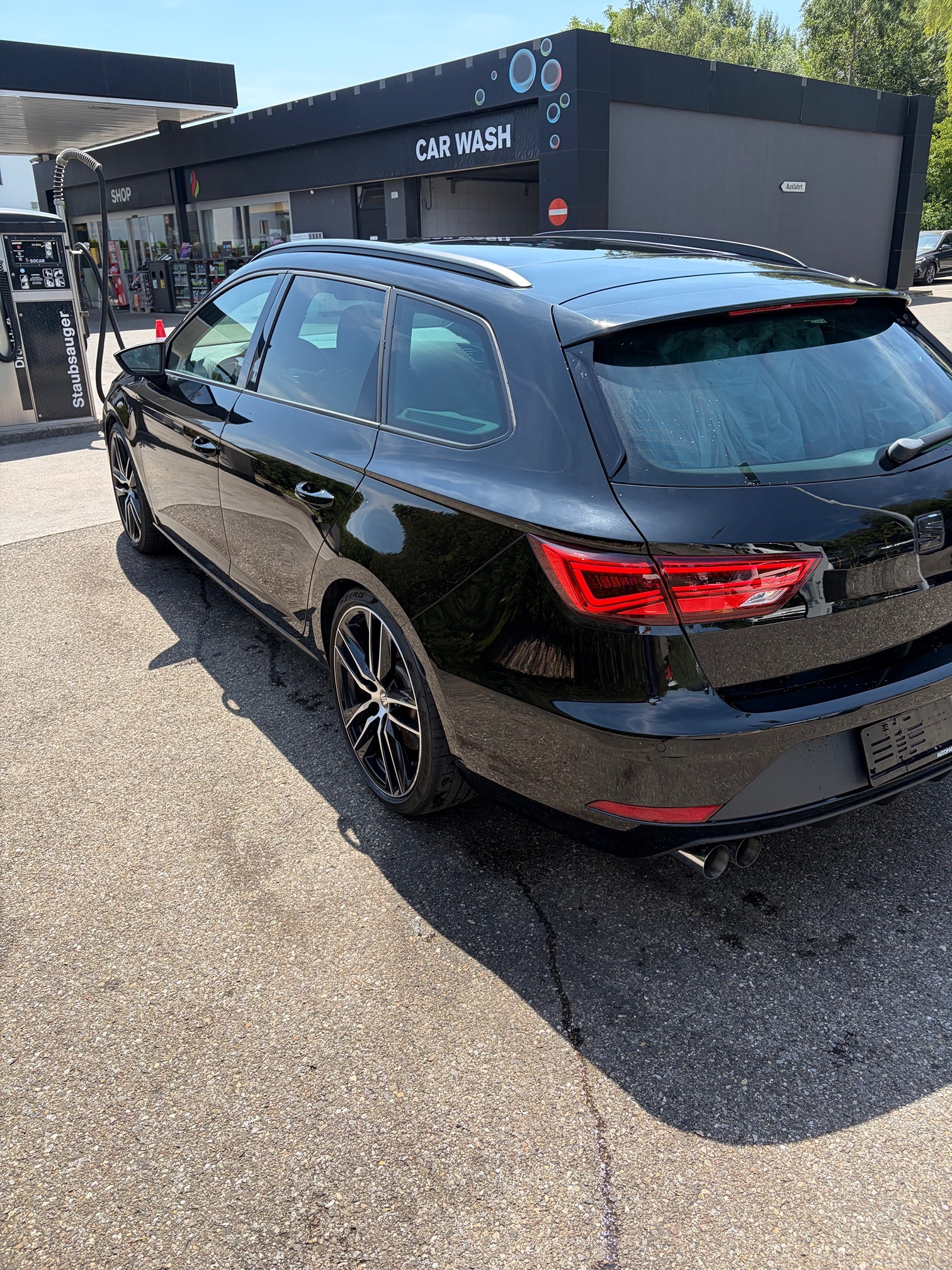 SEAT Leon ST — zdjęcie 4
