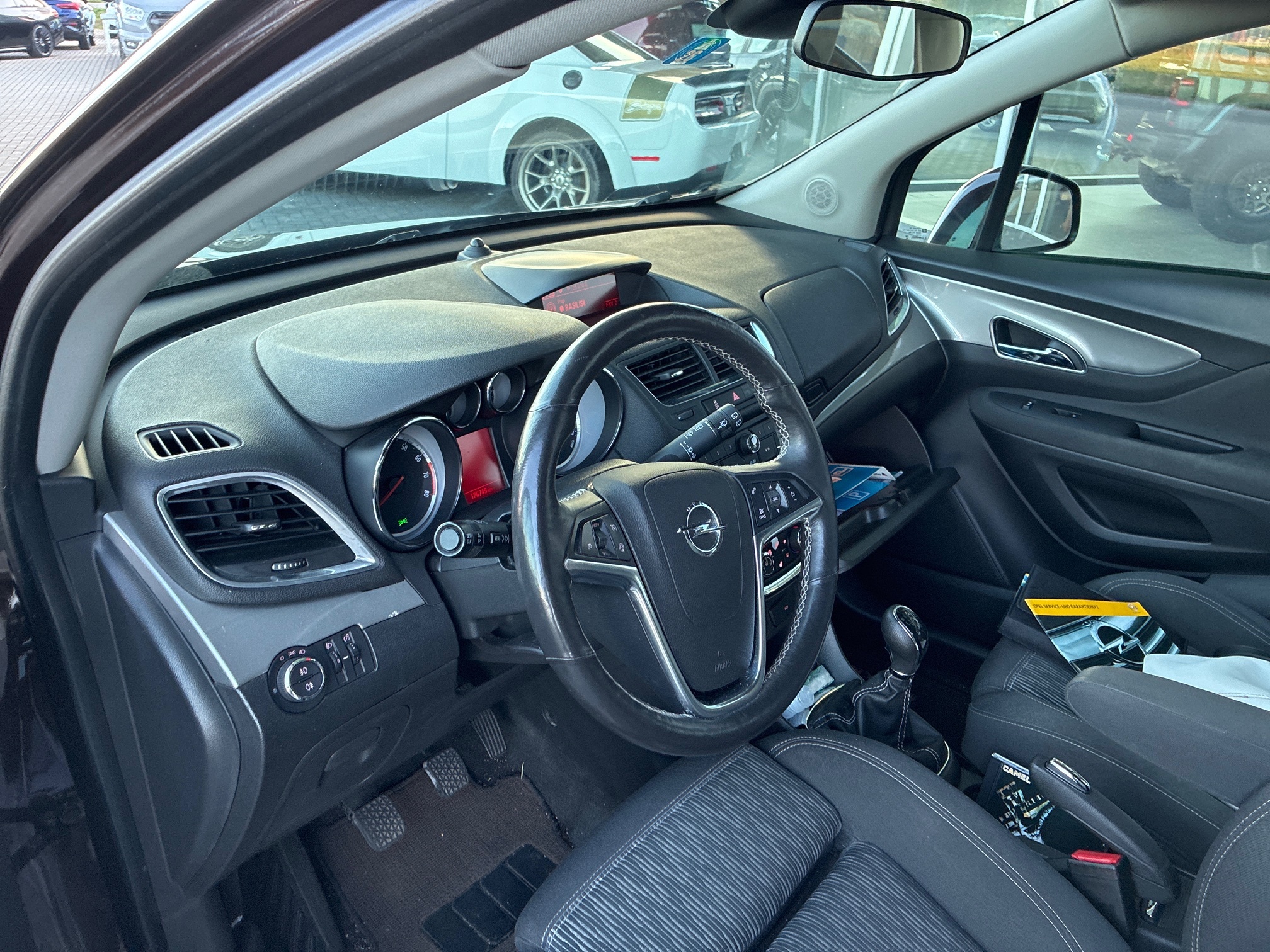 OPEL Mokka 1.4T — zdjęcie 14