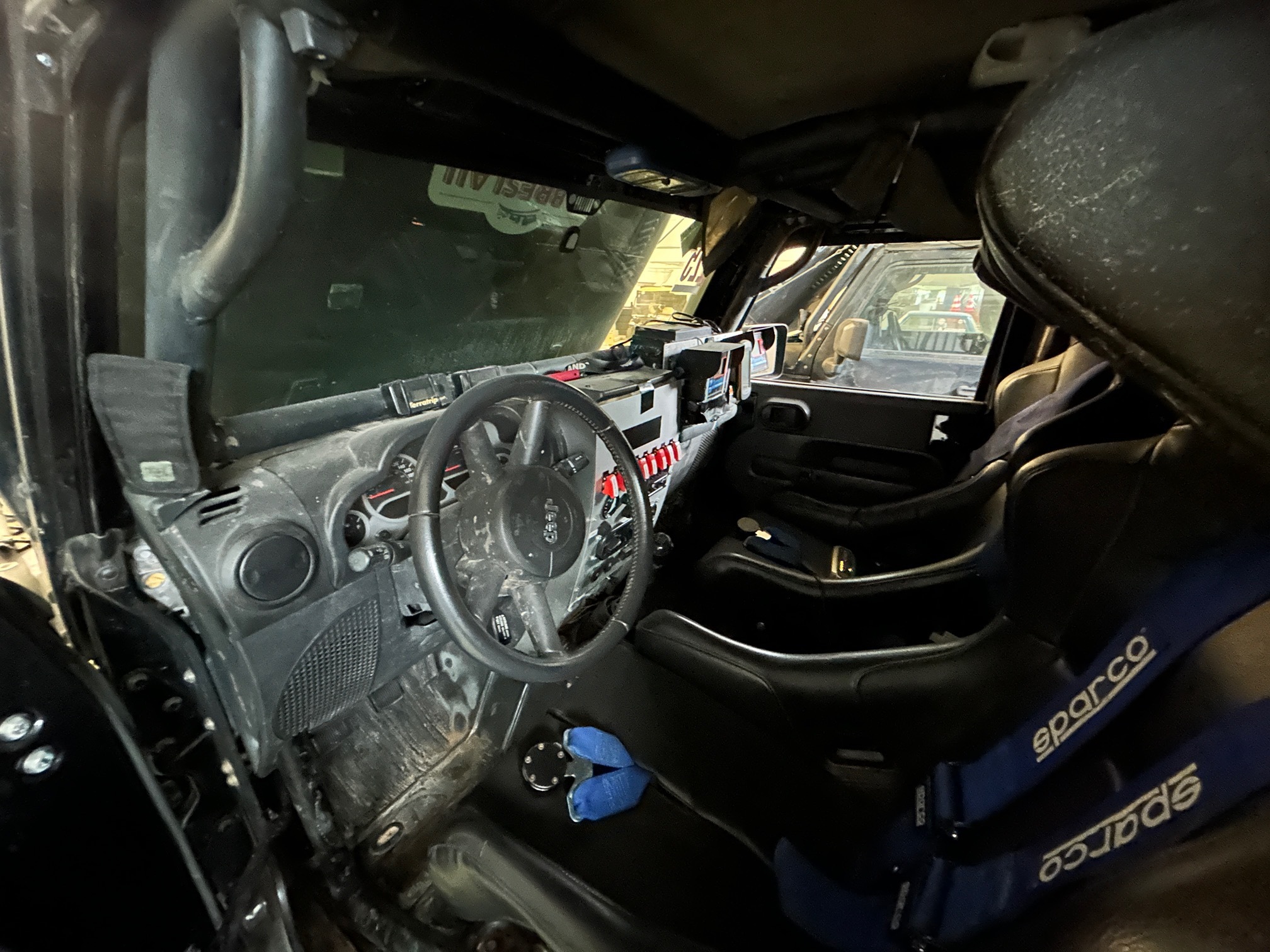 JEEP Wrangler Rally Fahrzeuge 2x — zdjęcie 8