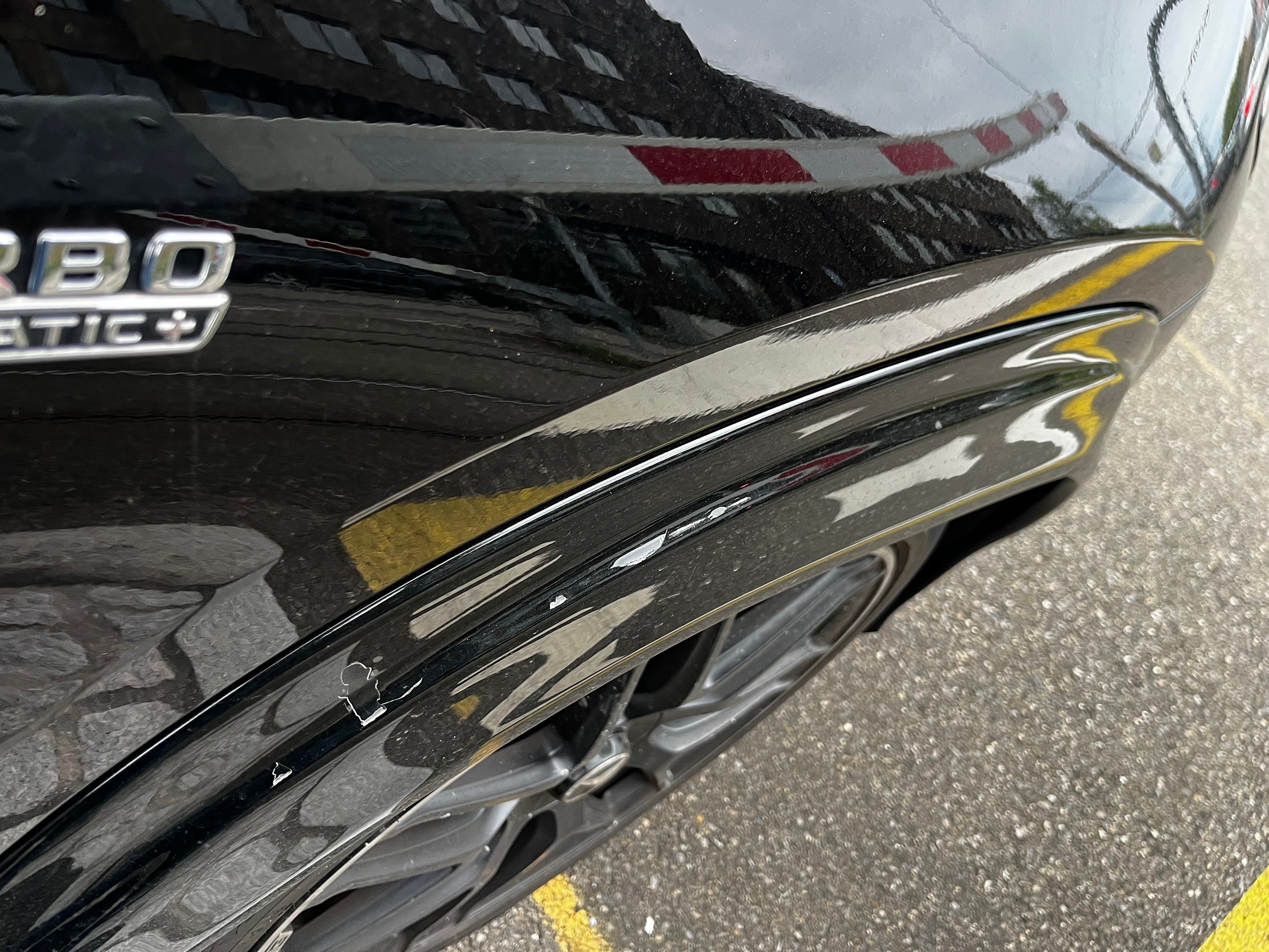 MERCEDES-BENZ AMG GLE 63 S — zdjęcie 12