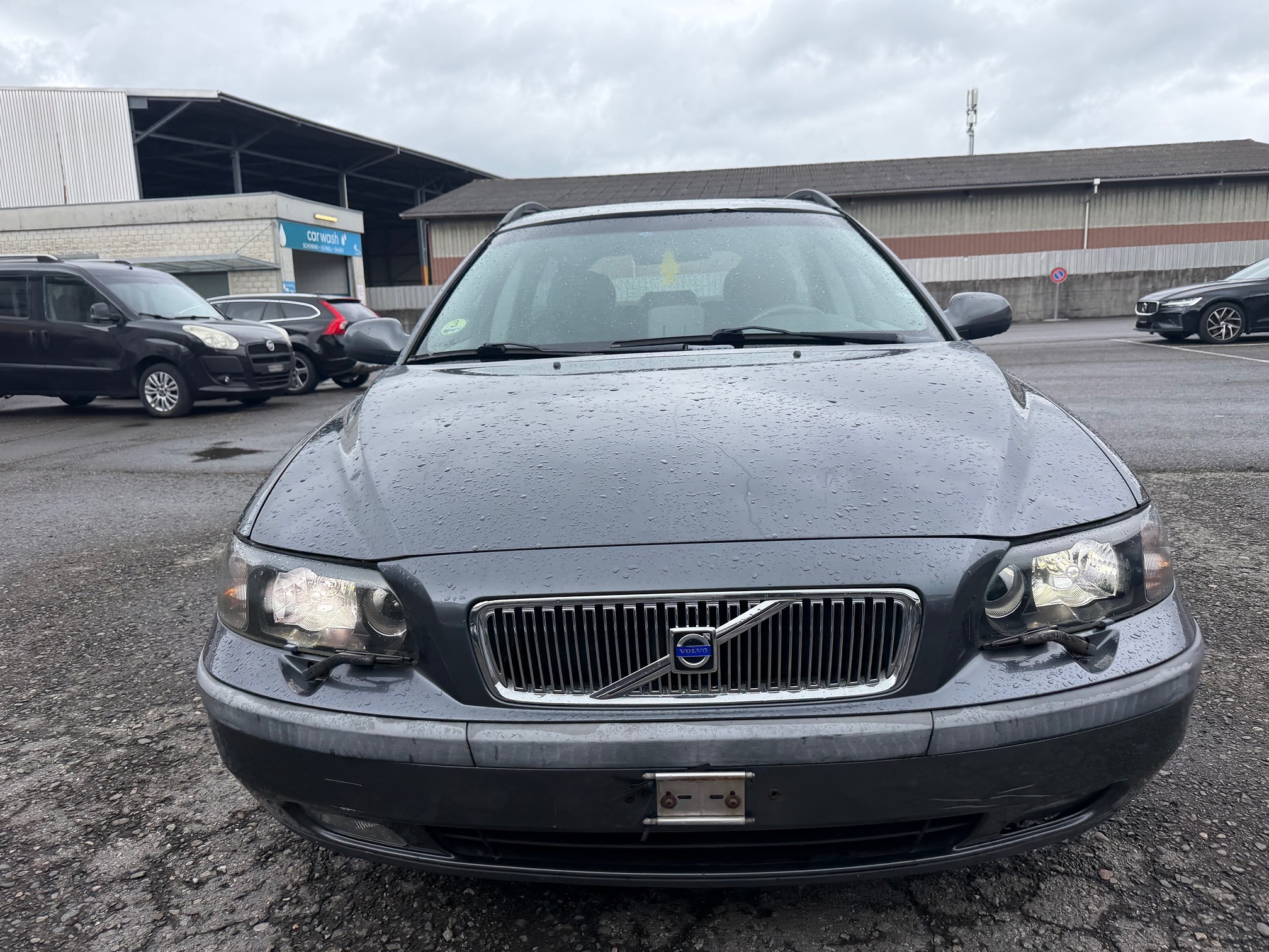 VOLVO V70 D5 — zdjęcie 5