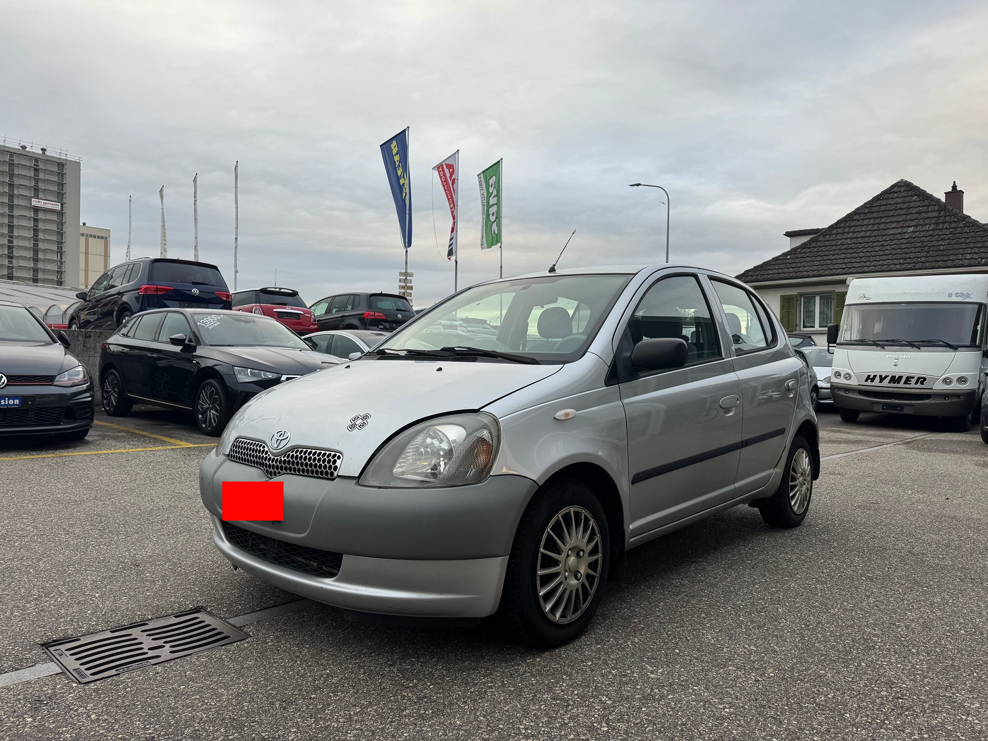 TOYOTA YARIS 1.3