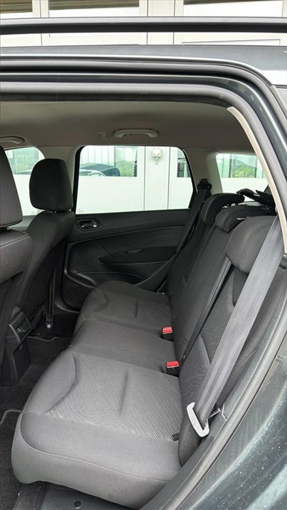 PEUGEOT 308 SW 1.6HDi FAP — zdjęcie 10