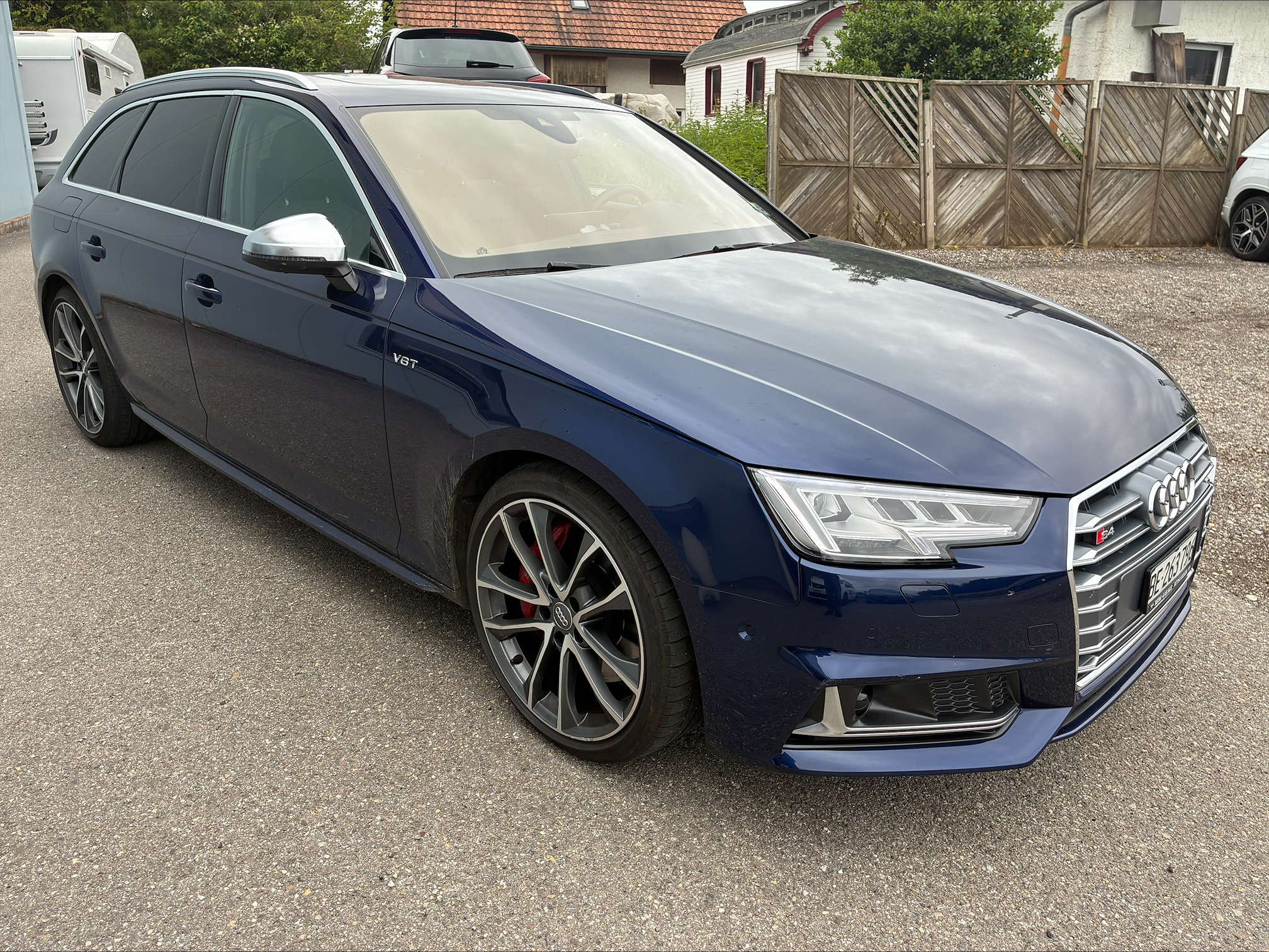 AUDI S4 Avant — zdjęcie 2