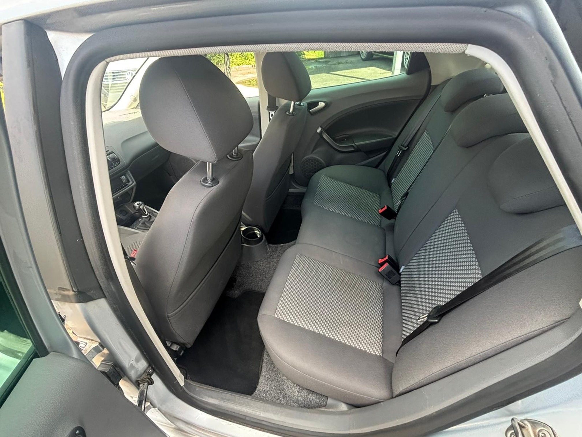 SEAT Ibiza 1.2 TSI — zdjęcie 14