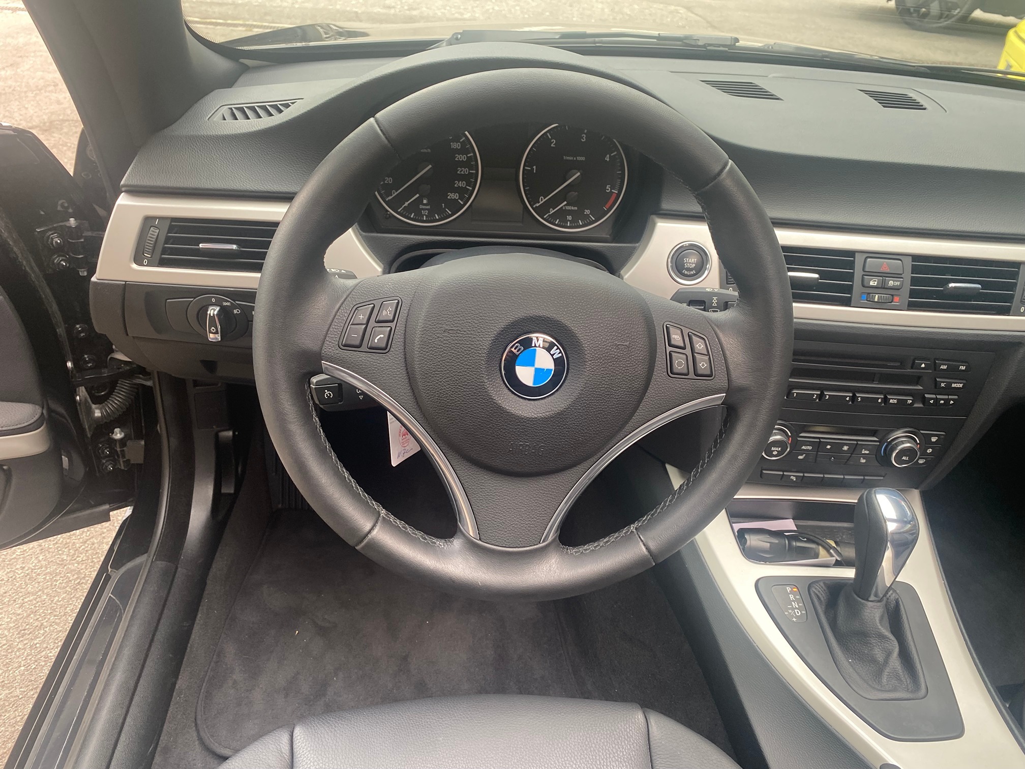 BMW 320d Cabrio — zdjęcie 7