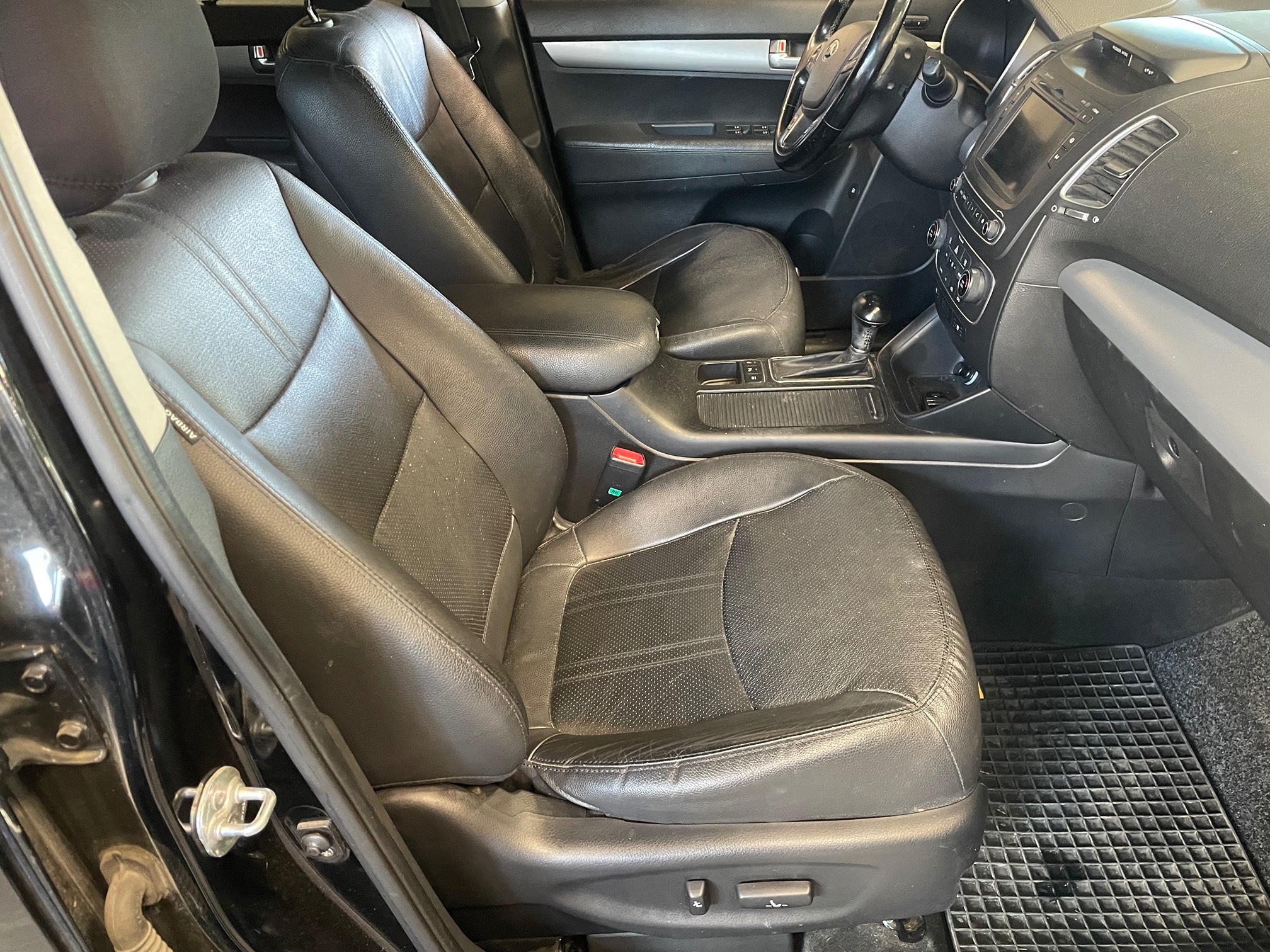 KIA Sorento III FL — zdjęcie 8