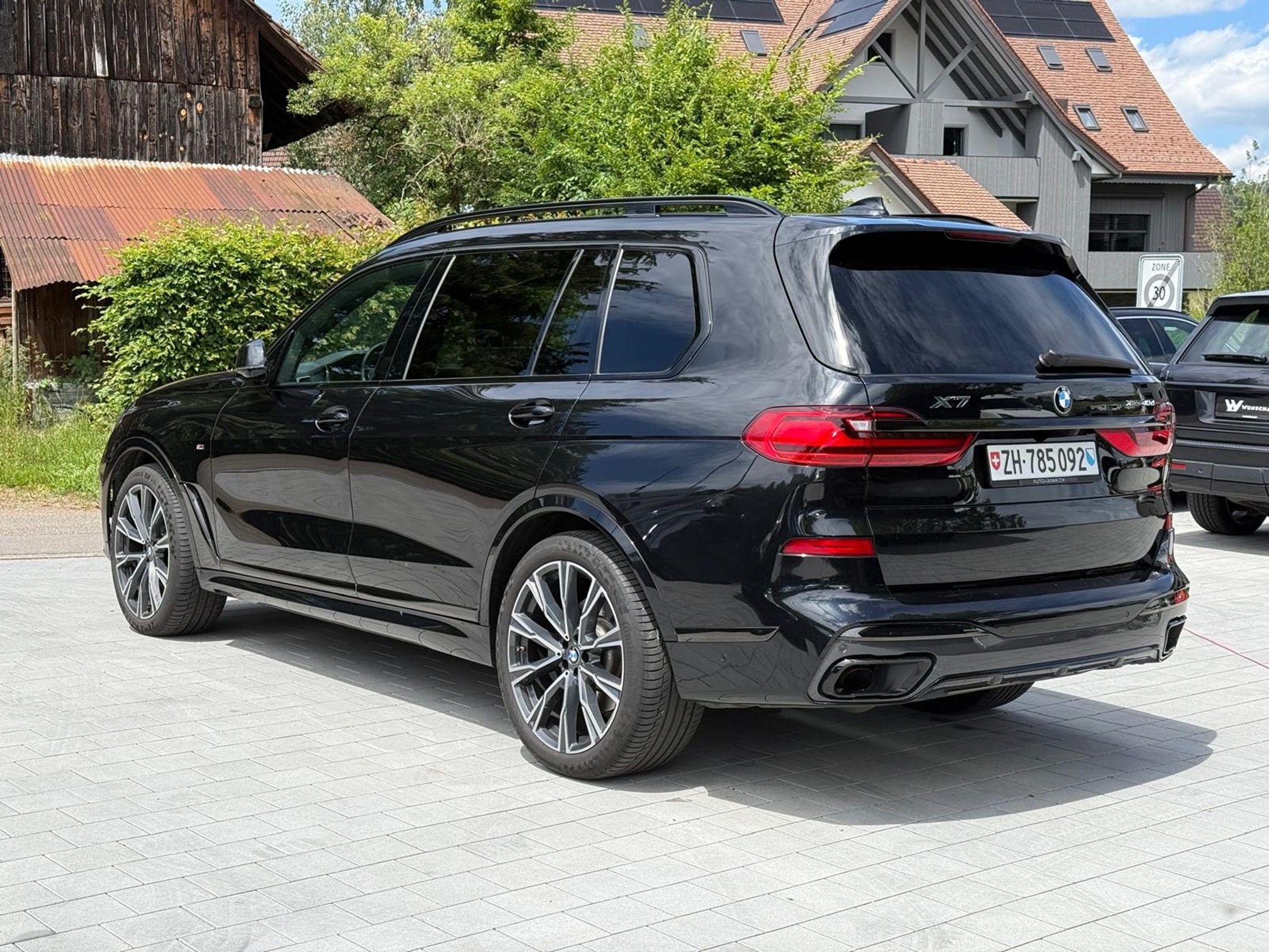 BMW X7 xDrive40d — zdjęcie 4