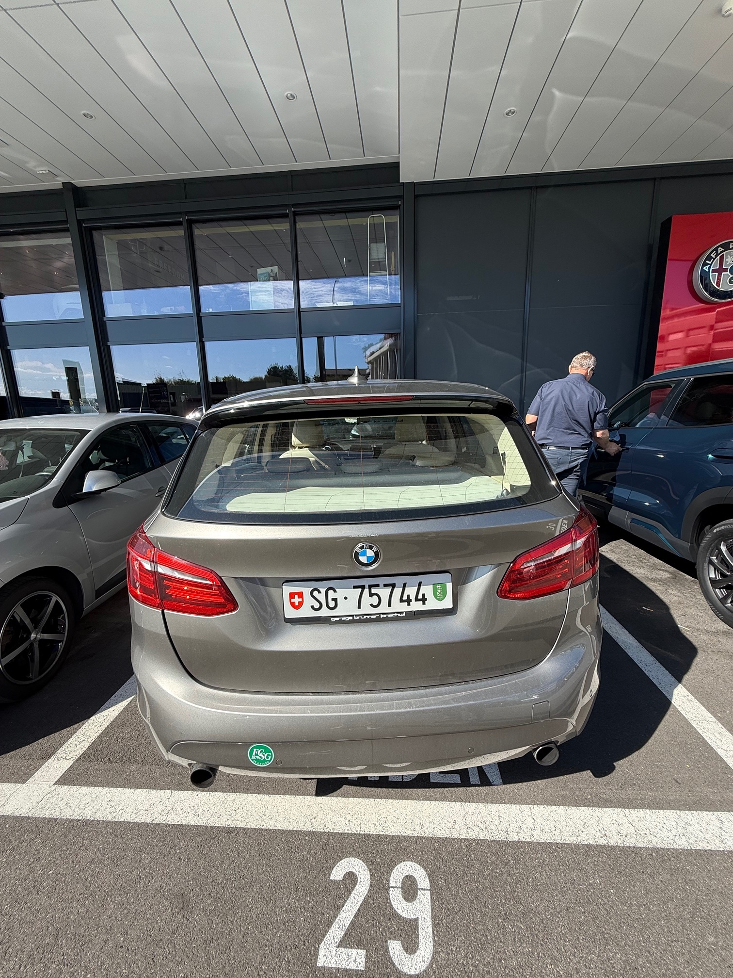 BMW 220i — zdjęcie 5
